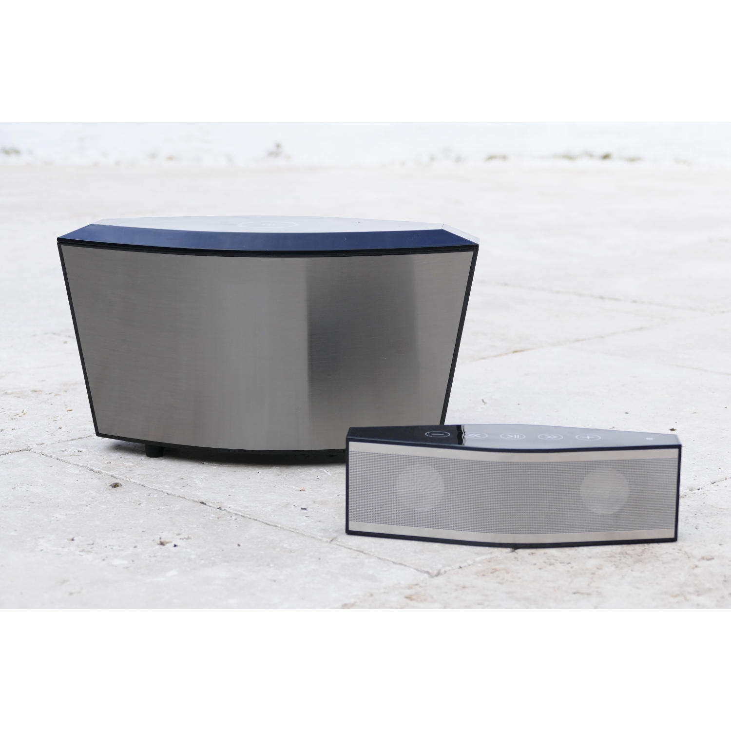 Cowin Bluetooth Speaker full image