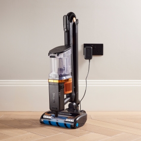 Shark IZ300UK Anti Hair Wrap Cordless Stick Vacuum Cleaner with PowerFins & Flexology  - 1