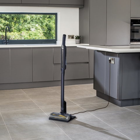 Shark WV362UKT Cordless Stick Vacuum Cleaner with anti hair wrap technolgy- Run Time 32minutes- Royal Blue