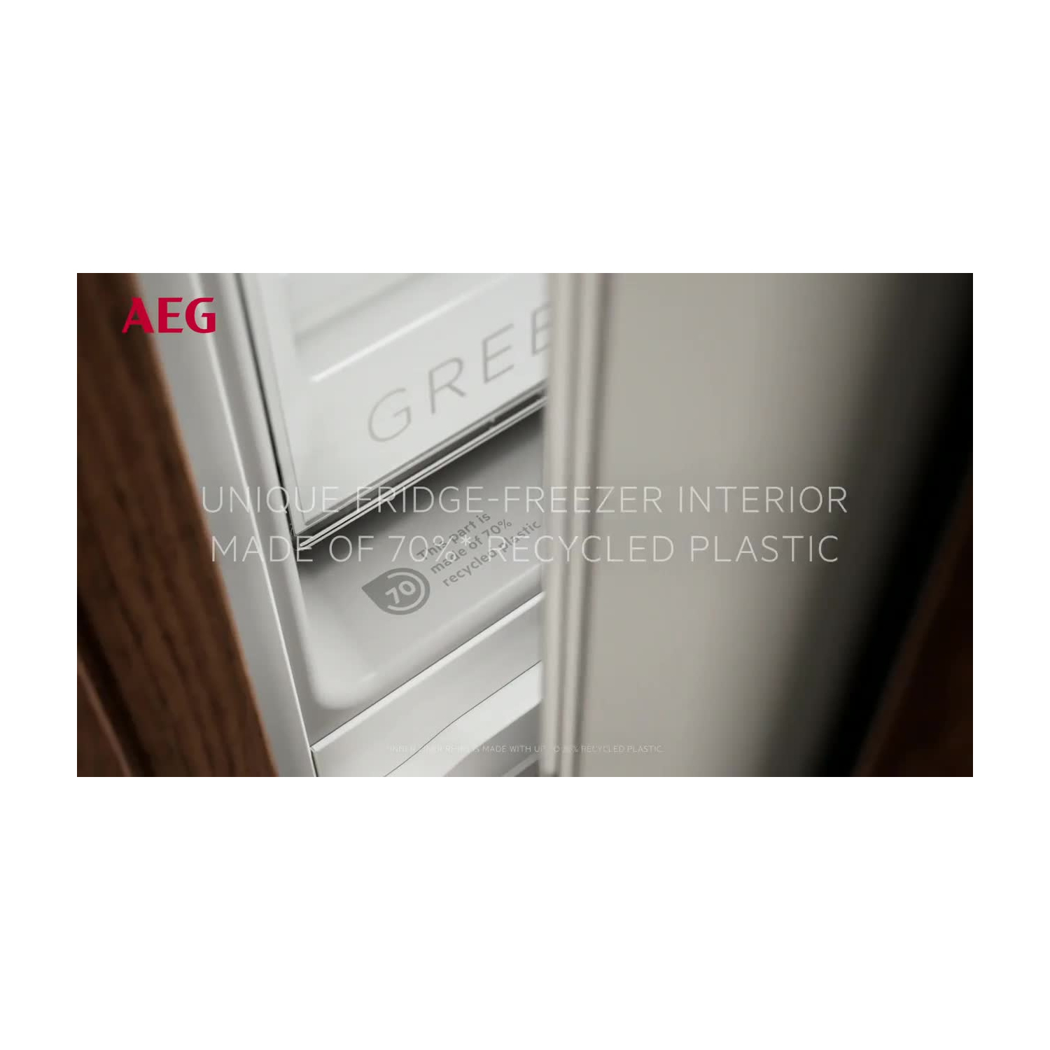 AEG Exclusiv Line NSC7T185ES 54.6cm 50/50 Built In Frost Free Fridge Freezer full image