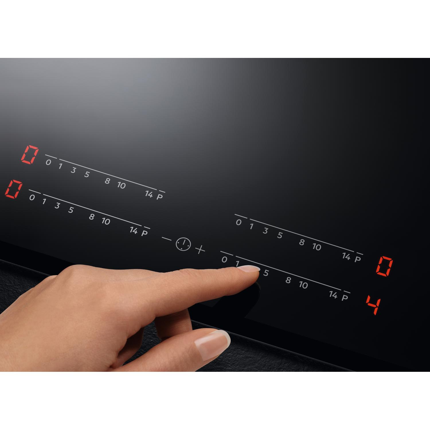 AEG Exclusiv Line SO64IA0BIT 58cm Induction Hob - Black full image