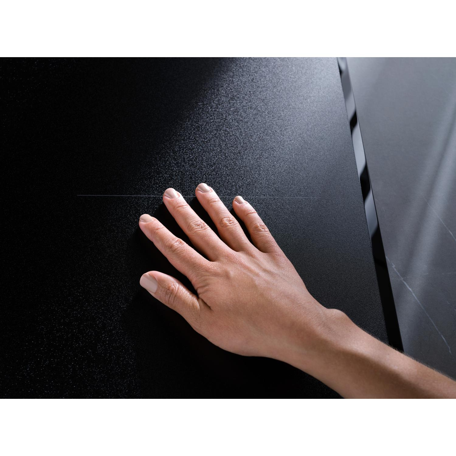 AEG Exclusiv Line SO64IB0BFZ 59cm Induction Hob - Black full image