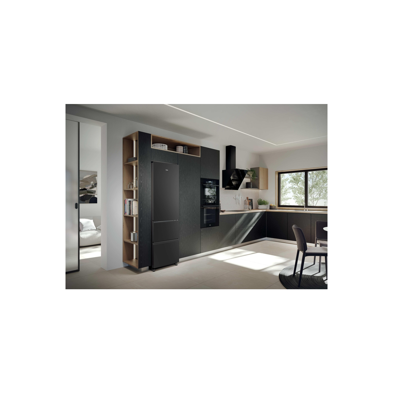 Haier HTR3518ENMTK 60/40 Fridge Freezer - Black full image