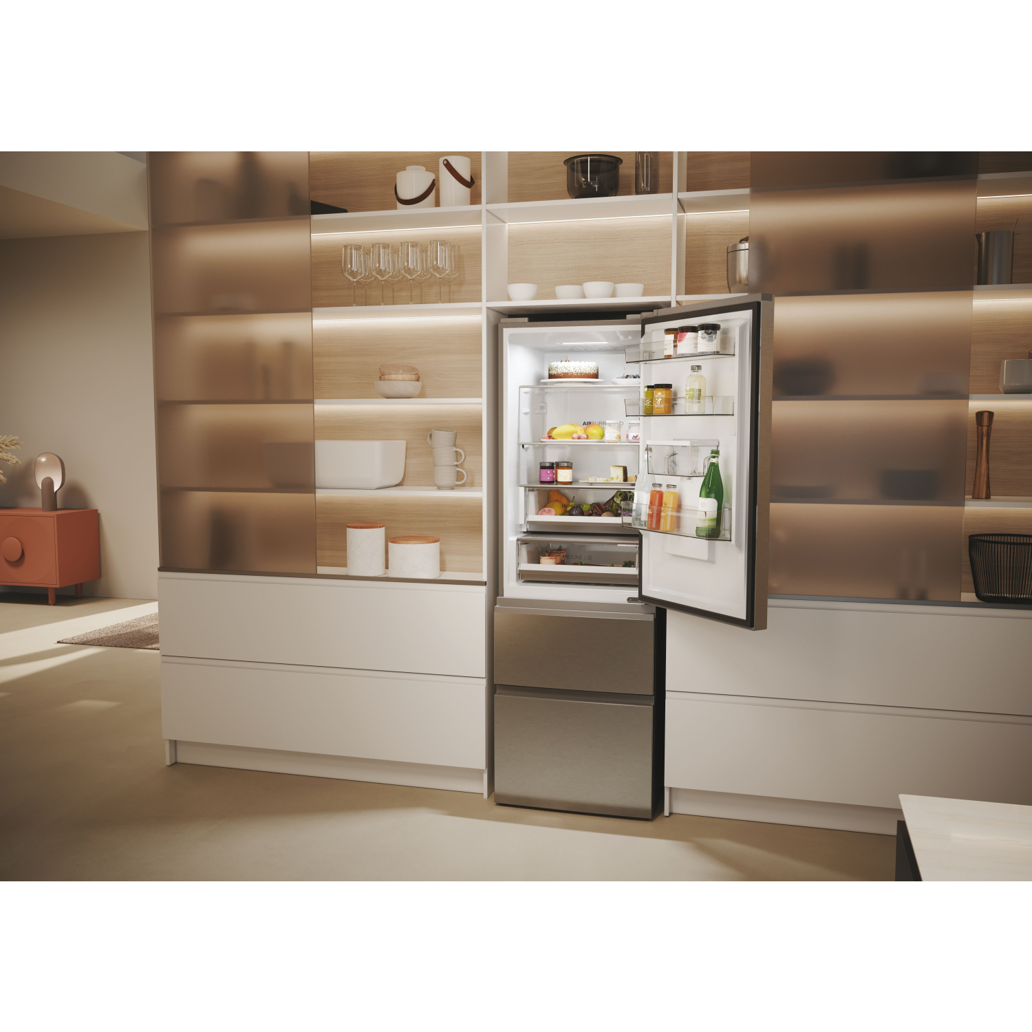Haier HTW5618EWMG 60/40 Fridge Freezer - Silver full image