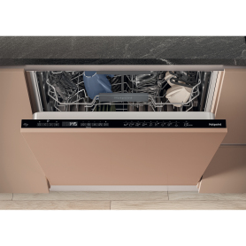 Hotpoint Maxi Space H7IC16M6 UK Integrated Dishwasher with Third Rack - 16 Place Settings - 6