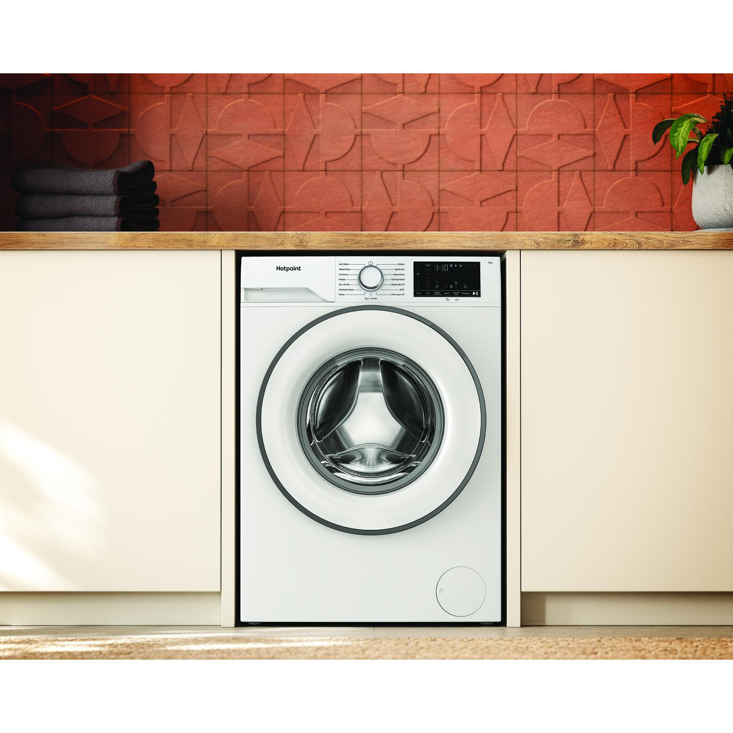 Hotpoint HEV841WUK 8kg 1400 Spin Washing Machine - White full image