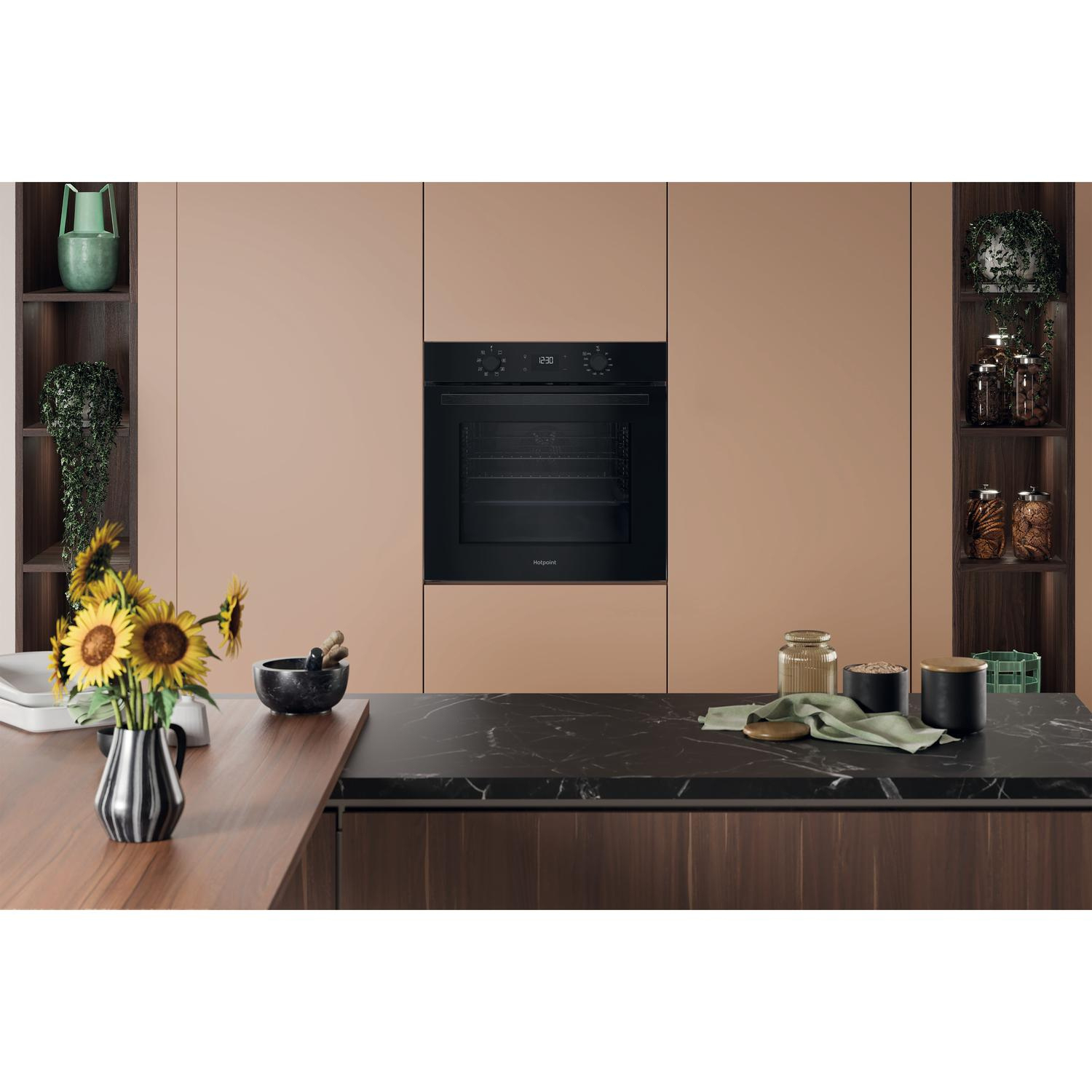 Hotpoint HO455HBUK 59.5cm Built In Electric Single Oven - Black full image