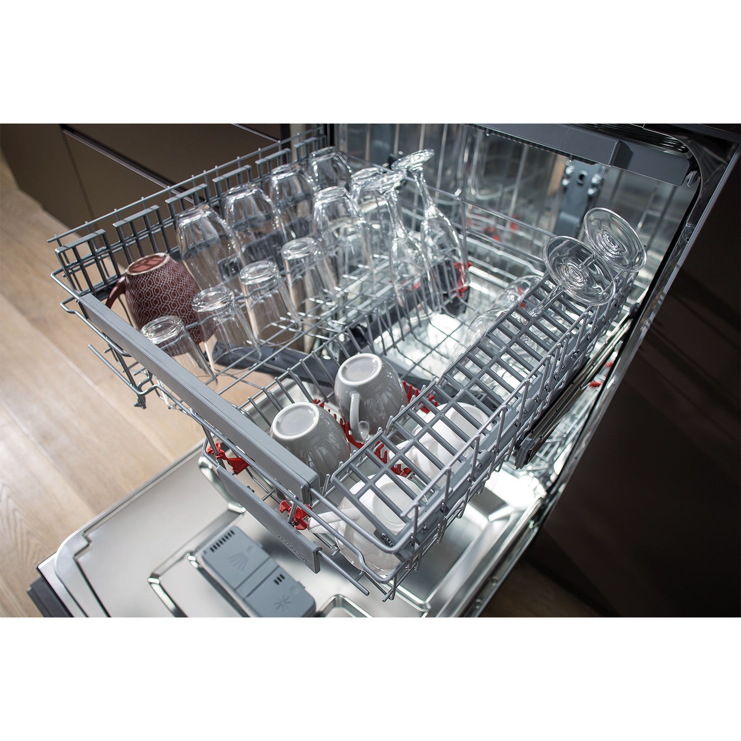 Hisense HV671C60UK Integrated Full Size Dishwasher - 16 Place Settings - 4