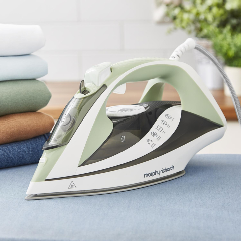 Morphy Richards 302010 Steam Flow 2400W Turbo Steam Iron 