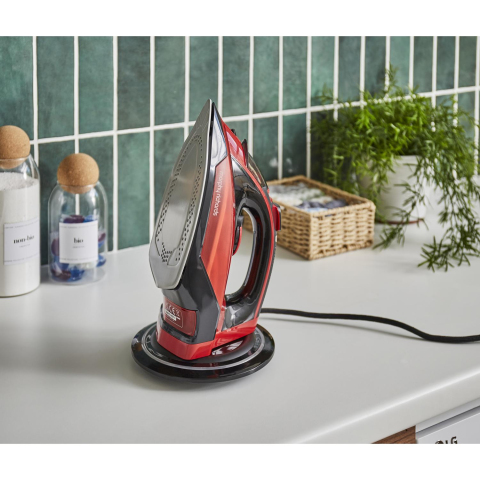 Morphy Richards 303250 EasyCharge Cordless Steam Iron - Red