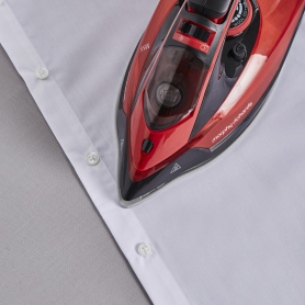 Morphy Richards 303250 EasyCharge Cordless Steam Iron - Red - 3