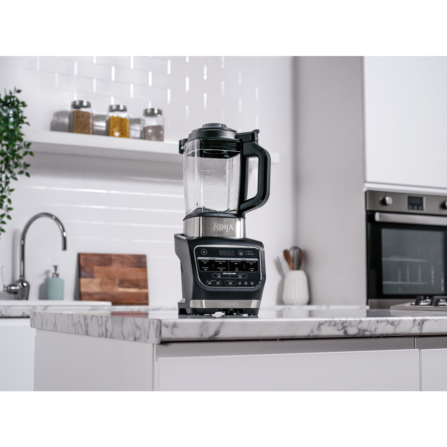 Ninja HB150UK Hot and Cold Blender and Soup Maker full image
