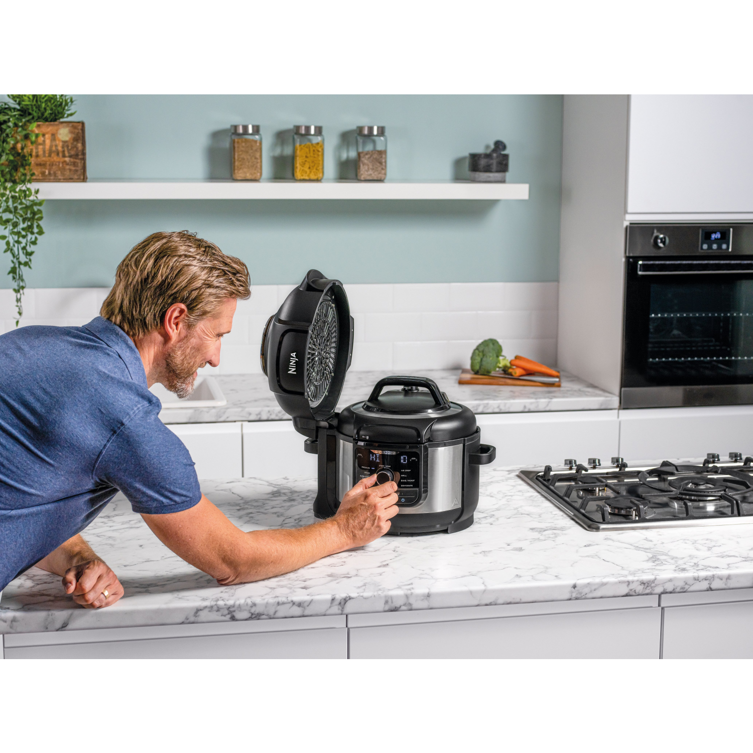 Ninja OP350UK Foodi 9-in-1 Multi-Cooker 6L - Black/Sliver full image