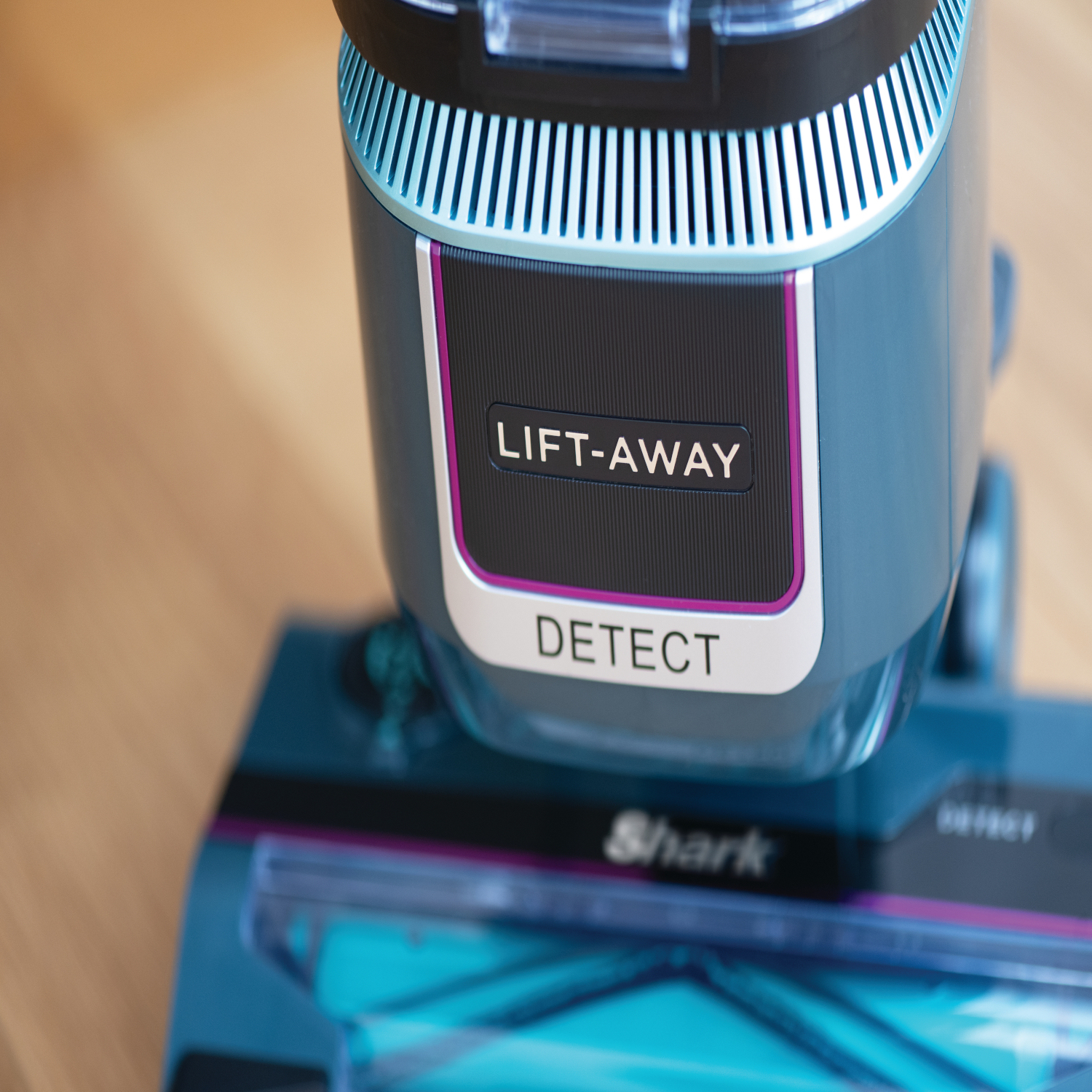 Shark LA791UKT Detect Pet Pro Upright Corded Vacuum  full image