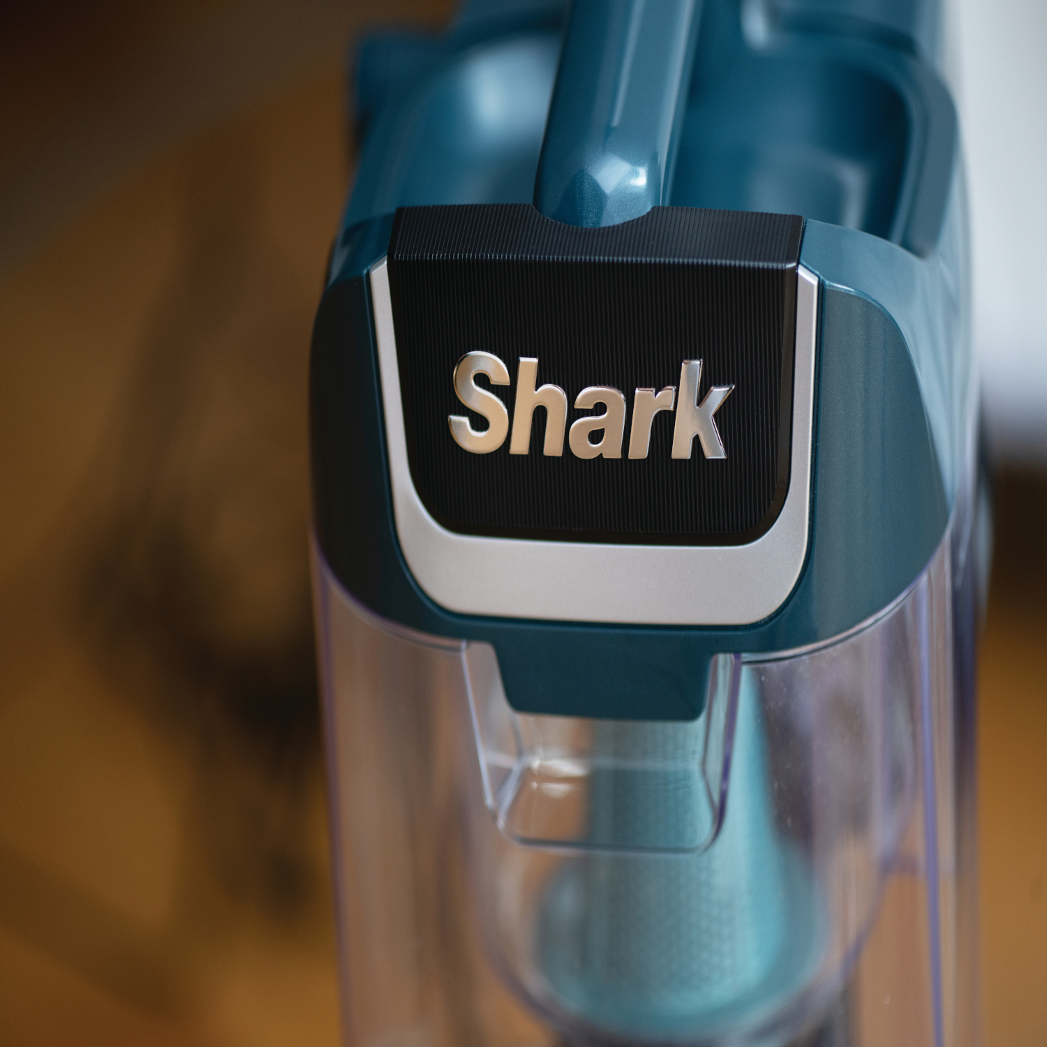 Shark LA791UKT Detect Pet Pro Upright Corded Vacuum  full image