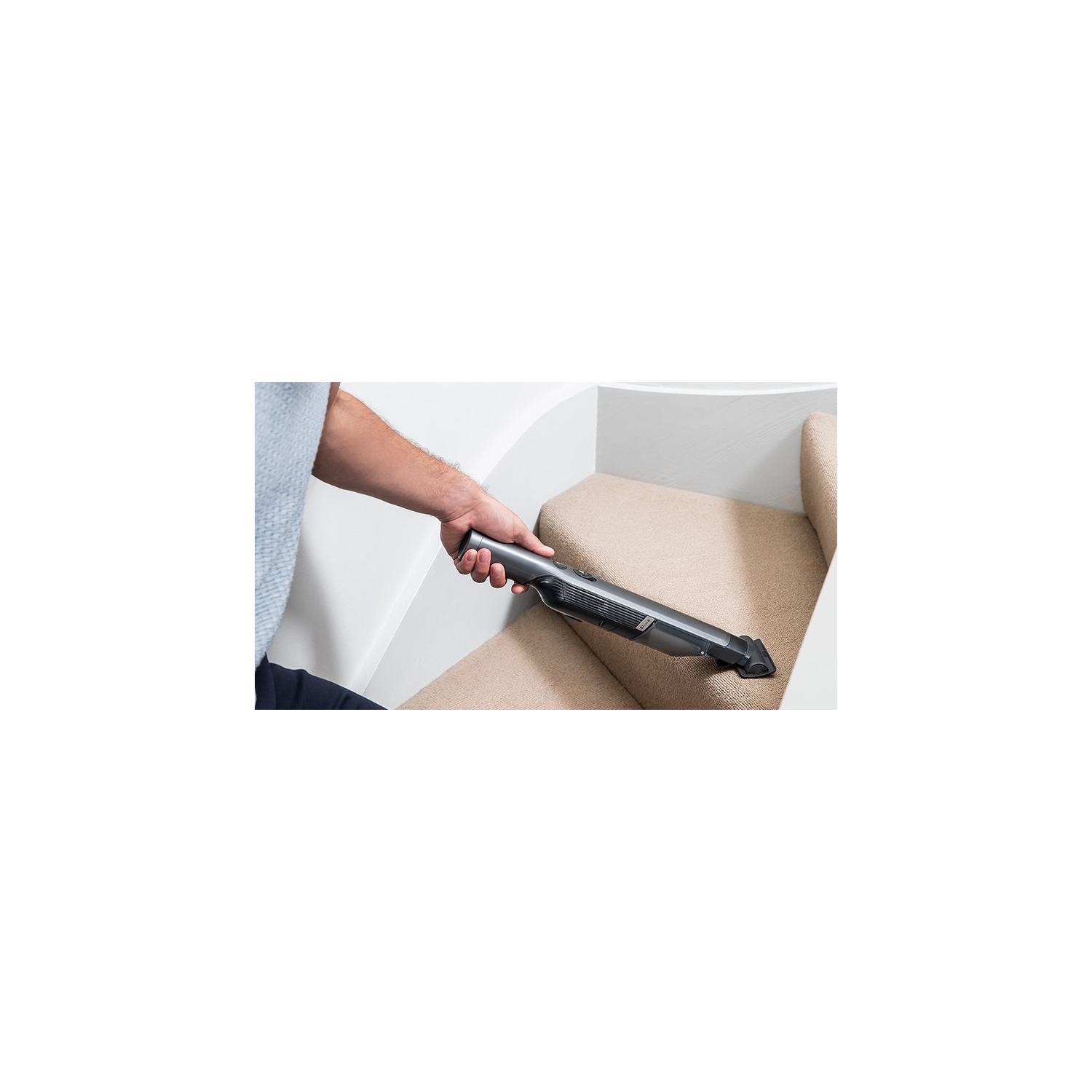 Shark WV200UK Cordless HandHeld Vacuum Cleaner (Single Battery) - Shark Steel Grey full image