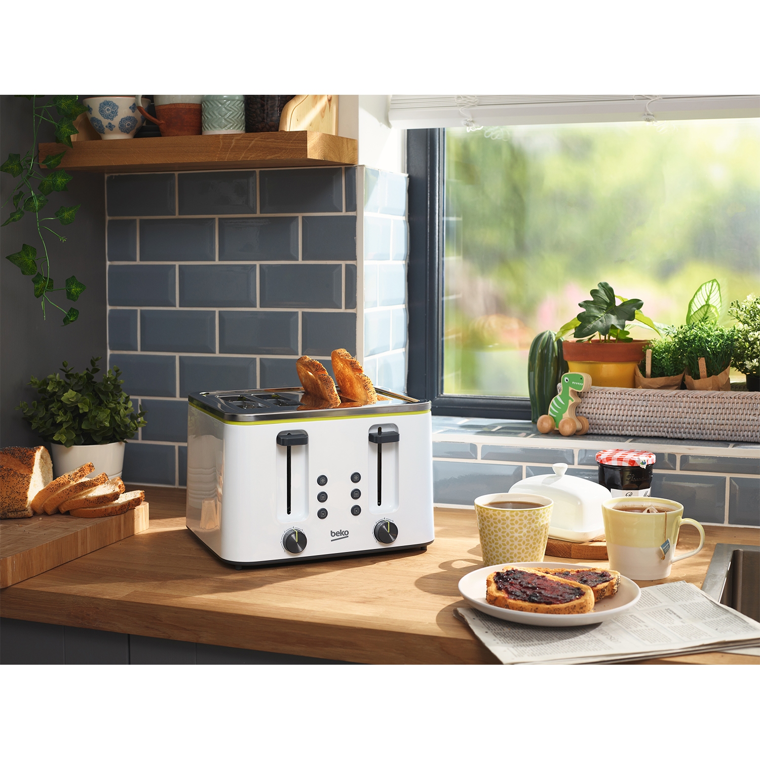 Beko TAM4341W 4 Slice Toaster - White - 2