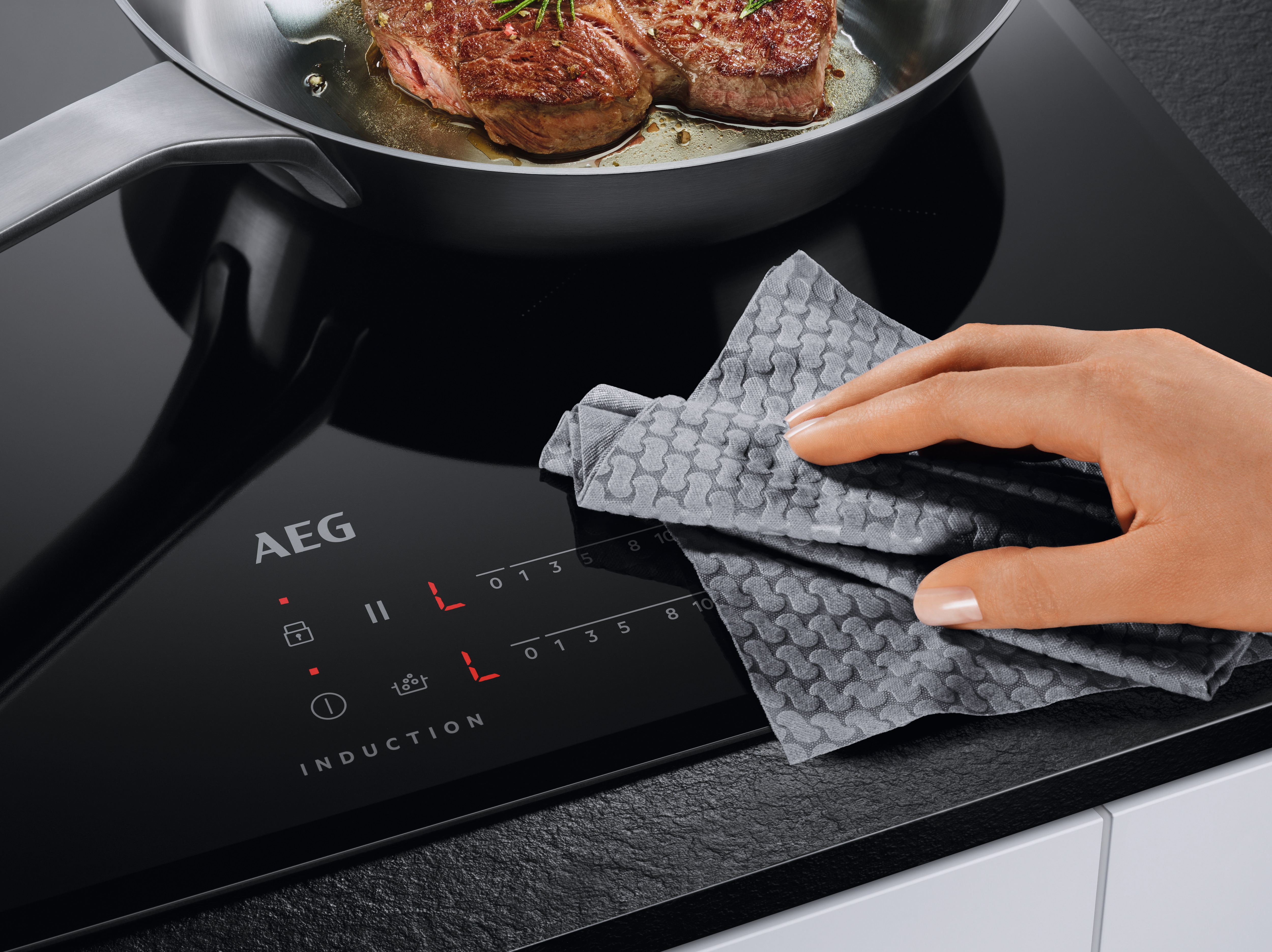 AEG IAE64411FB 59cm Induction Hob - Black thumbnail image