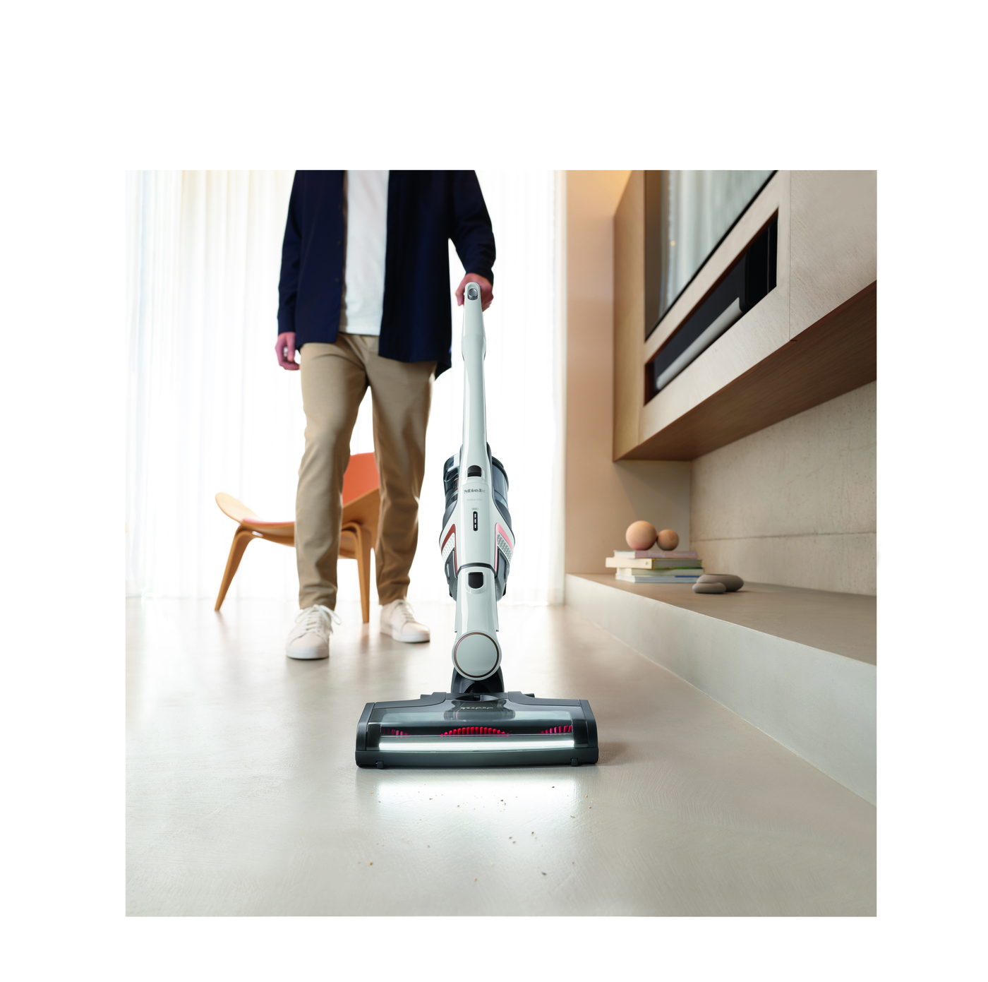 Miele HX2POWERLINE Cordless Stick Vacuum Cleaner - 60 Minutes Run Time - White thumbnail image