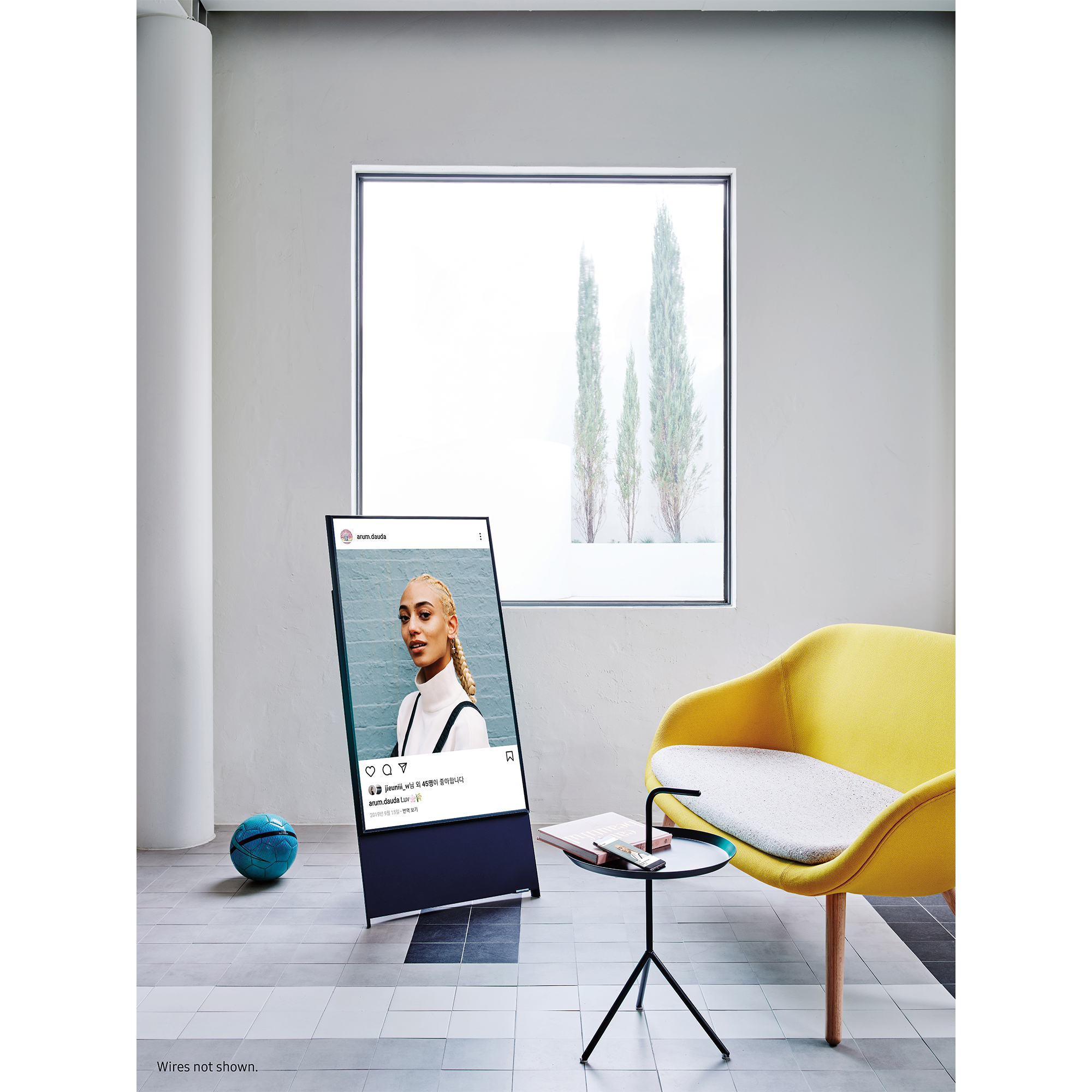 Samsung QE43LS05BAUXXU 43" The Sero 4K QLED Smart TV with Voice Assistant & Rotating Screen thumbnail image