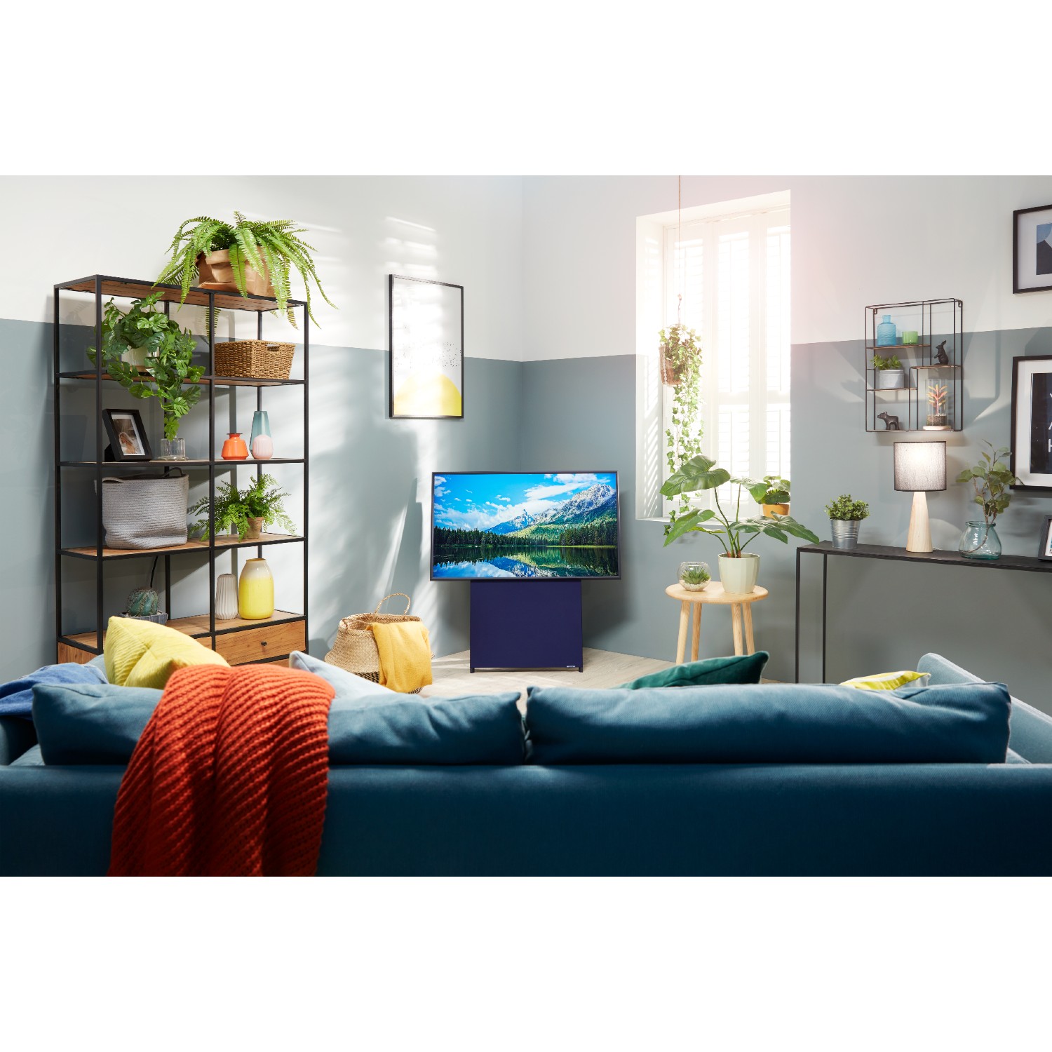 Samsung QE43LS05TCUXXU 43" Sero QLED 4K HDR Smart TV with Rotating Screen thumbnail image