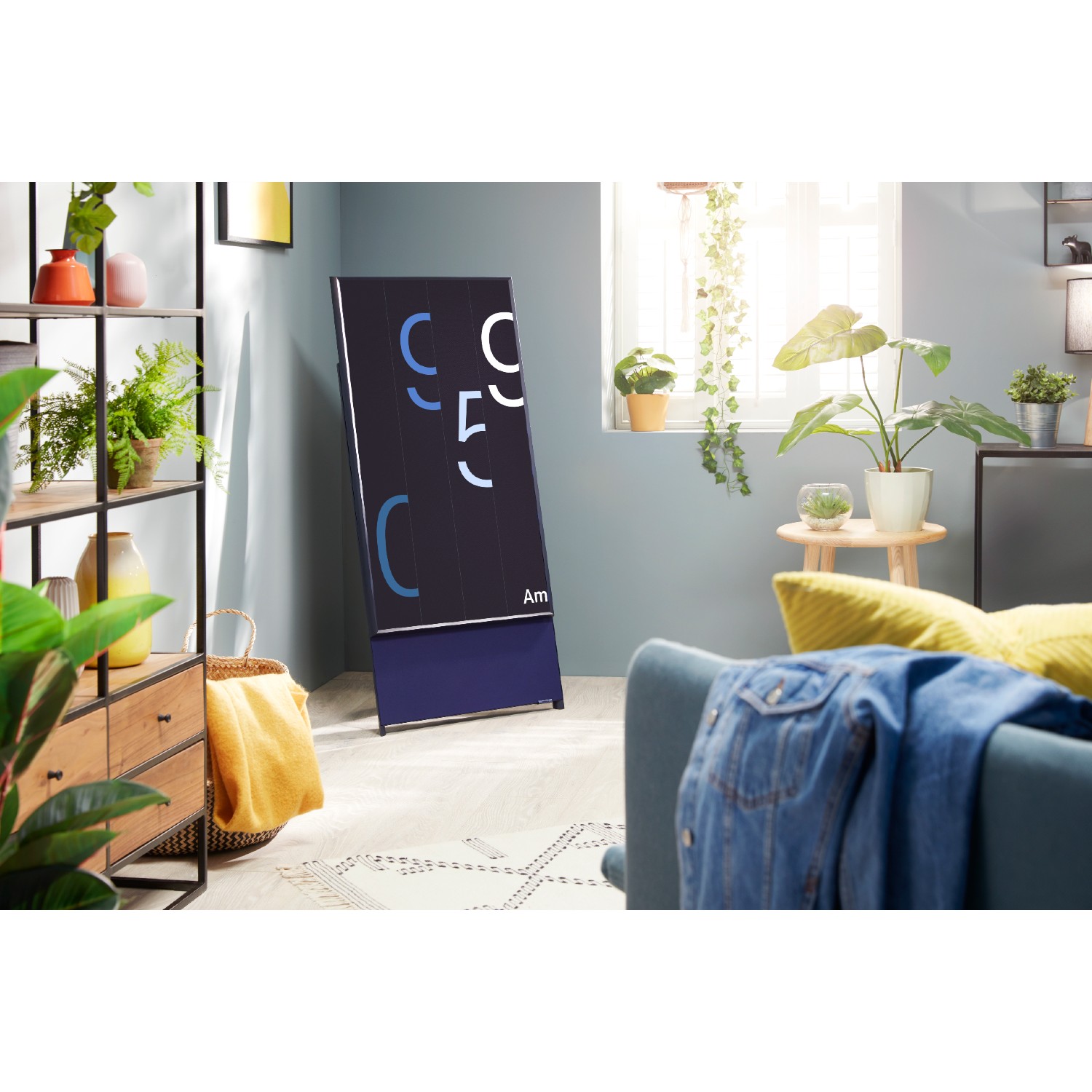 Samsung QE43LS05TCUXXU 43" Sero QLED 4K HDR Smart TV with Rotating Screen thumbnail image