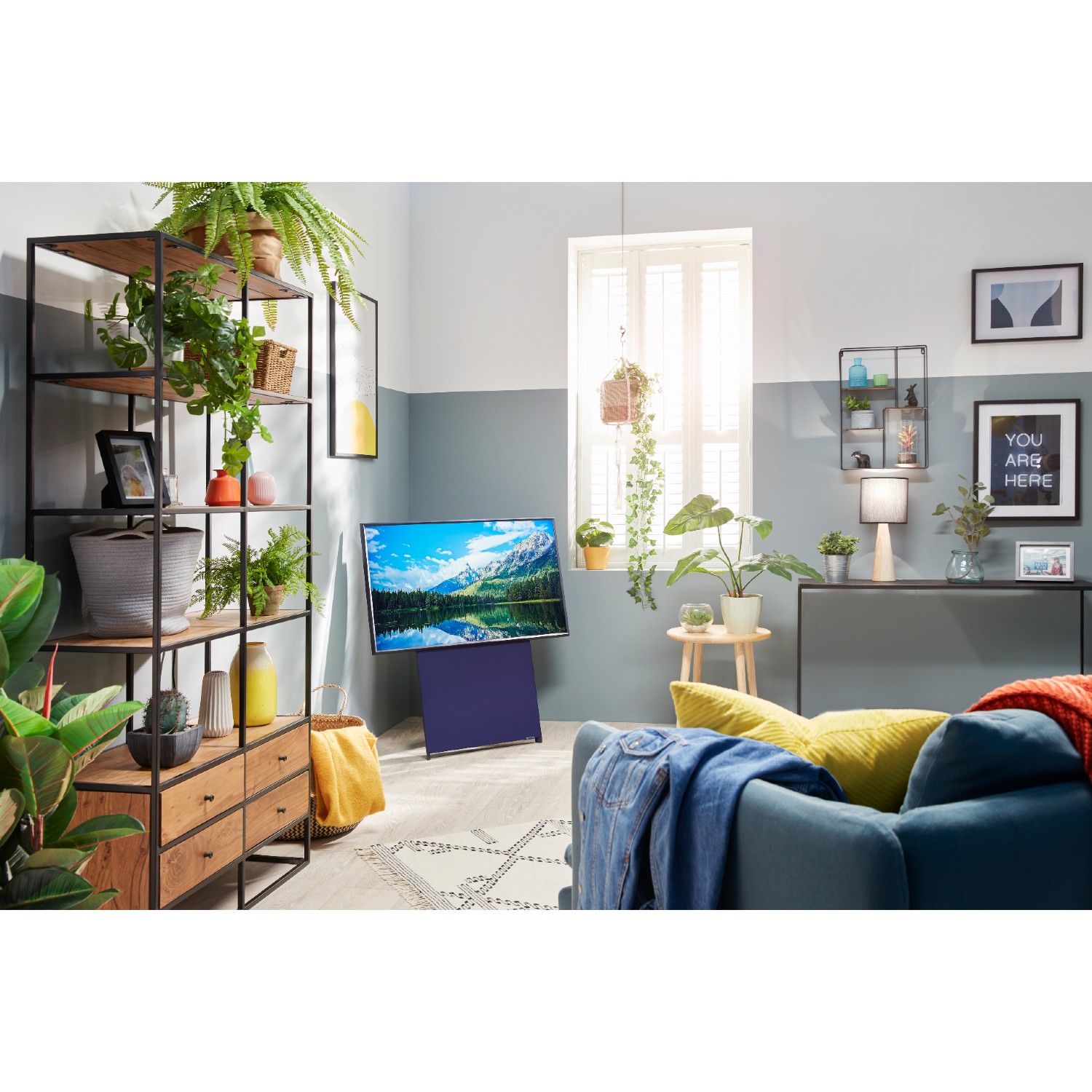 Samsung QE43LS05TCUXXU 43" Sero QLED 4K HDR Smart TV with Rotating Screen thumbnail image