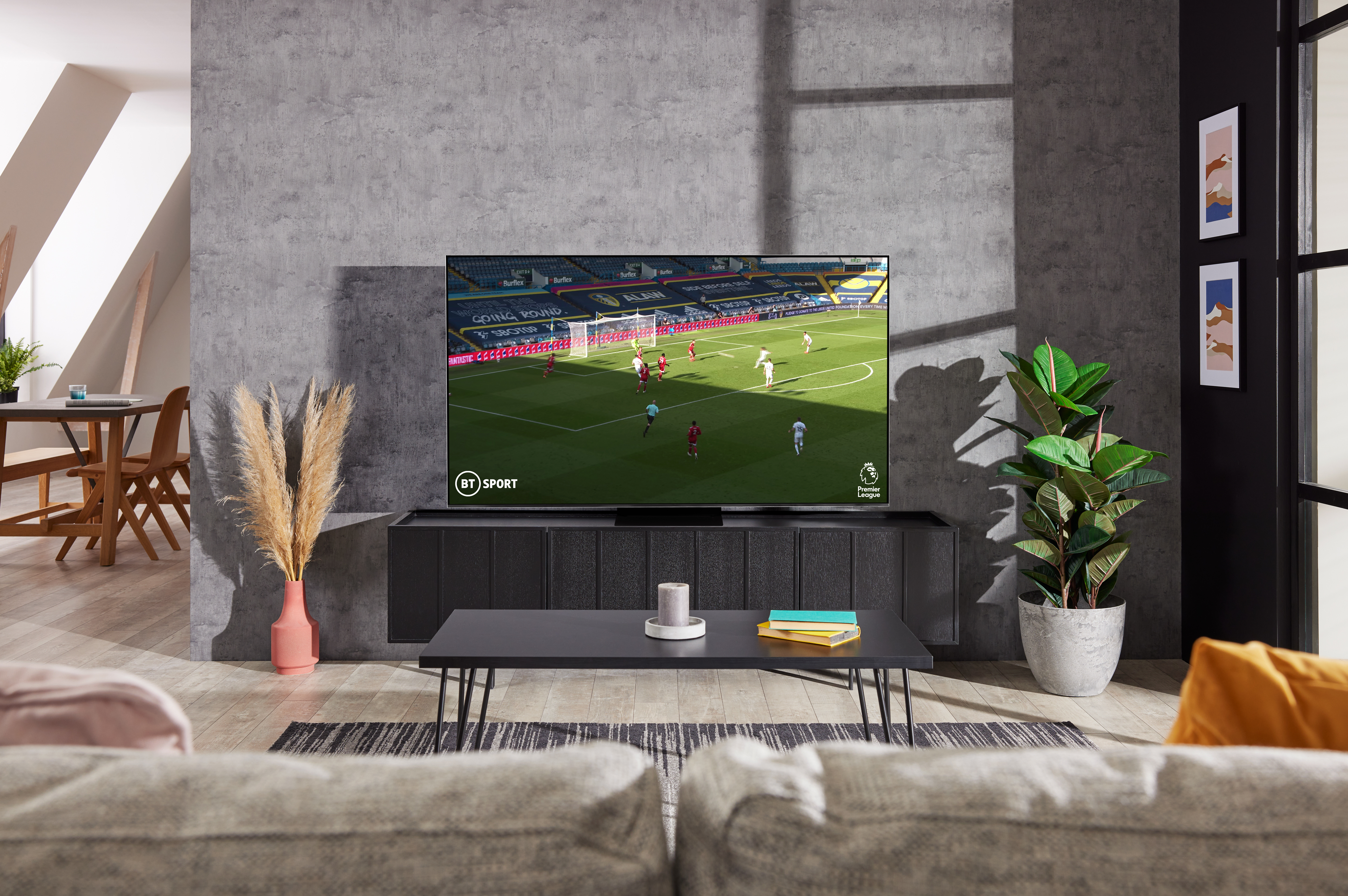 Samsung QE75QN700ATXXU 75" Neo QLED 8K Smart TV thumbnail image