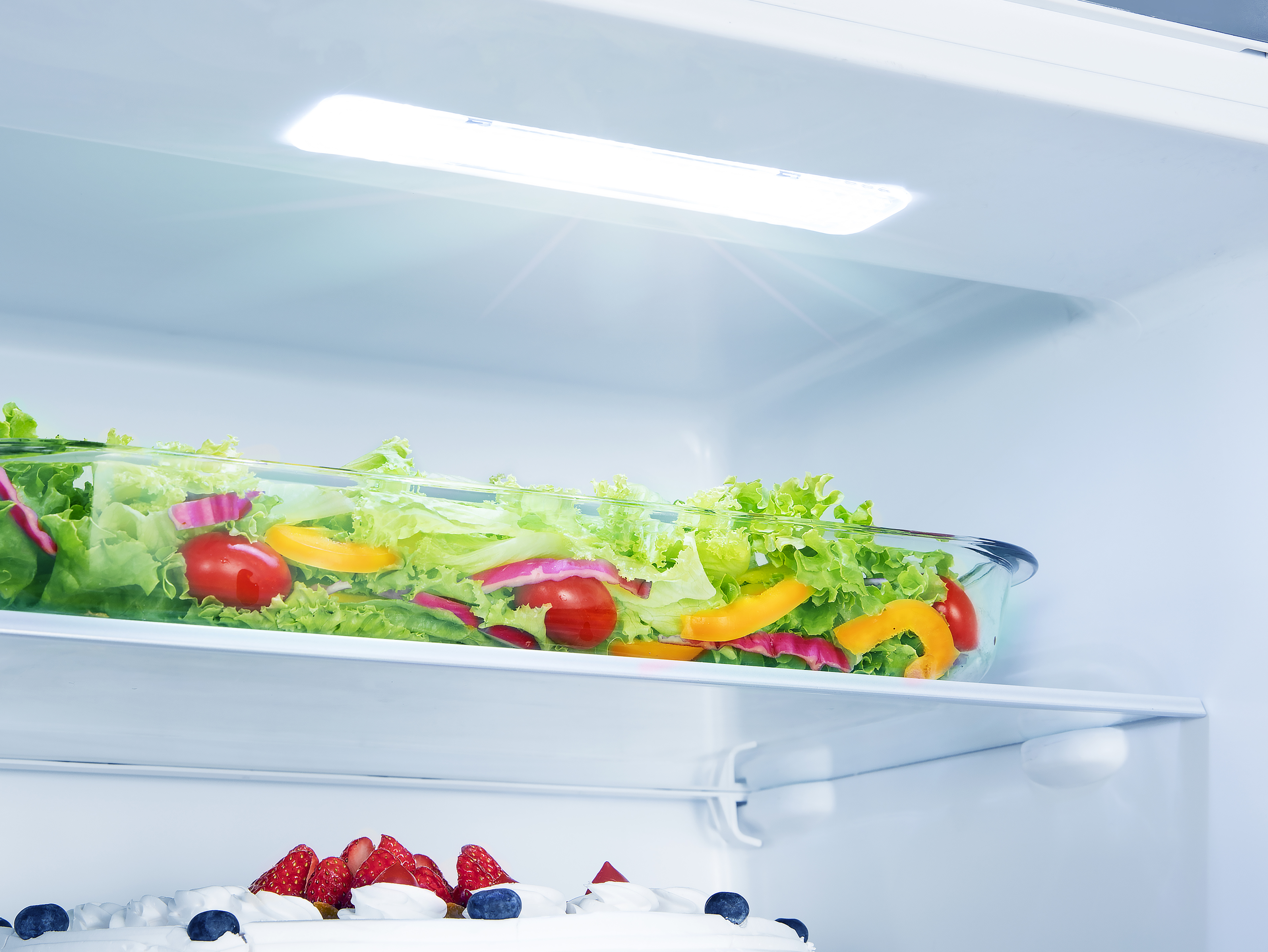 Hisense RIB291F4AWF 54cm 50/50 Integrated Frost Free Fridge Freezer  thumbnail image