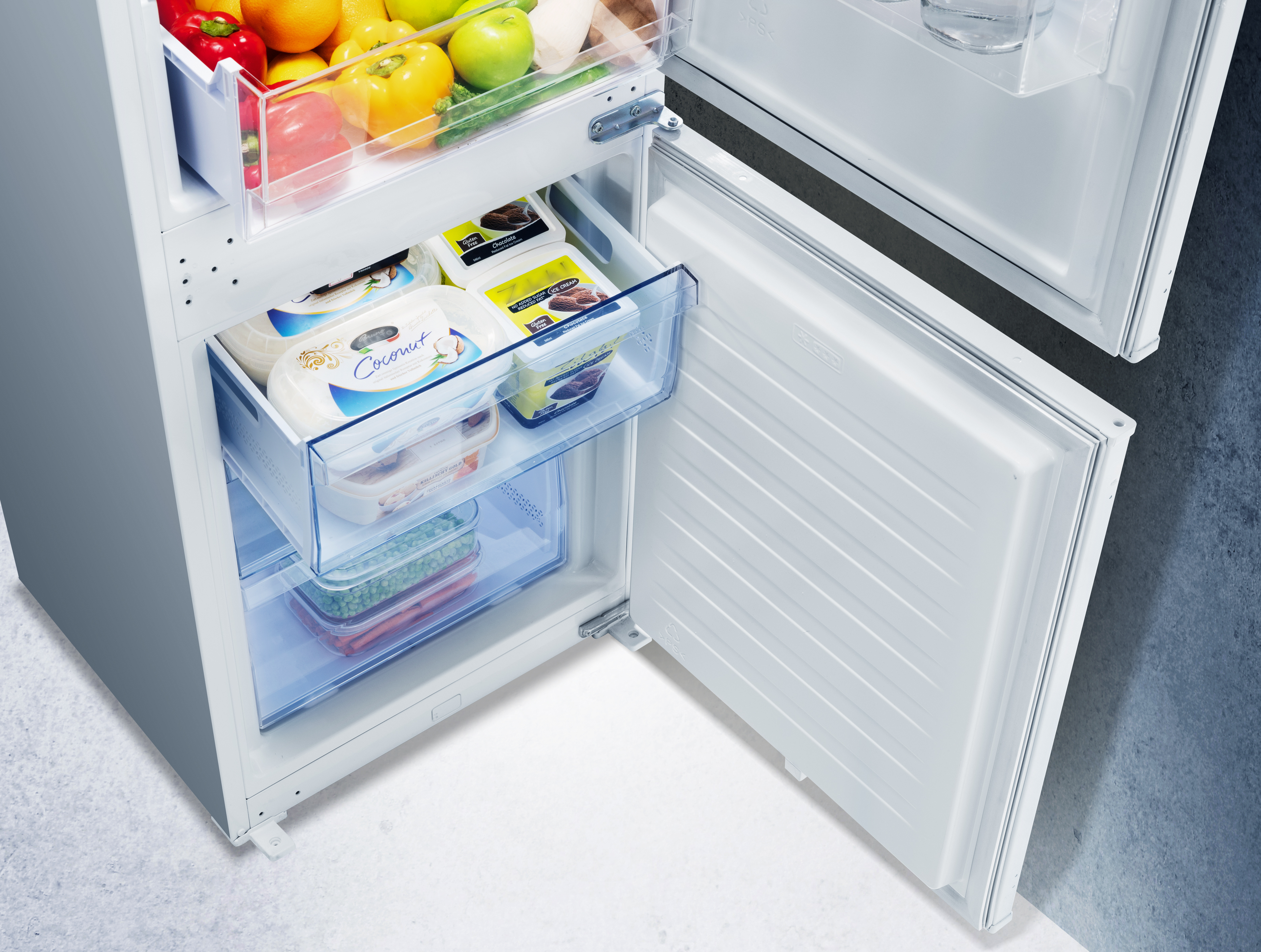 Hisense RIB312F4AWF 54cm 70/30 Integrated Frost Free Fridge Freezer  thumbnail image