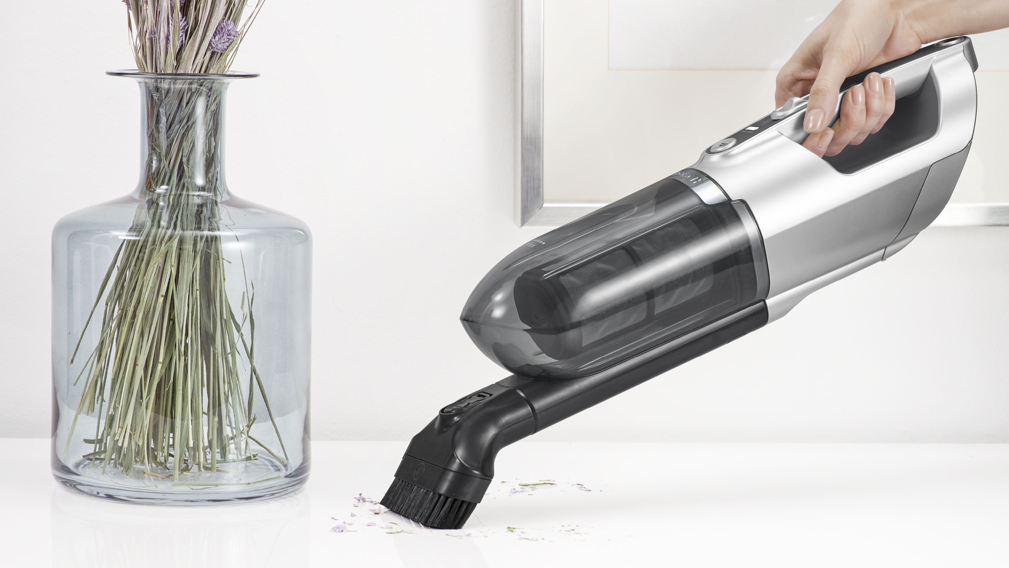 Bosch BBH3230GB 2in1 Cordless Upright Vacuum Cleaner thumbnail image