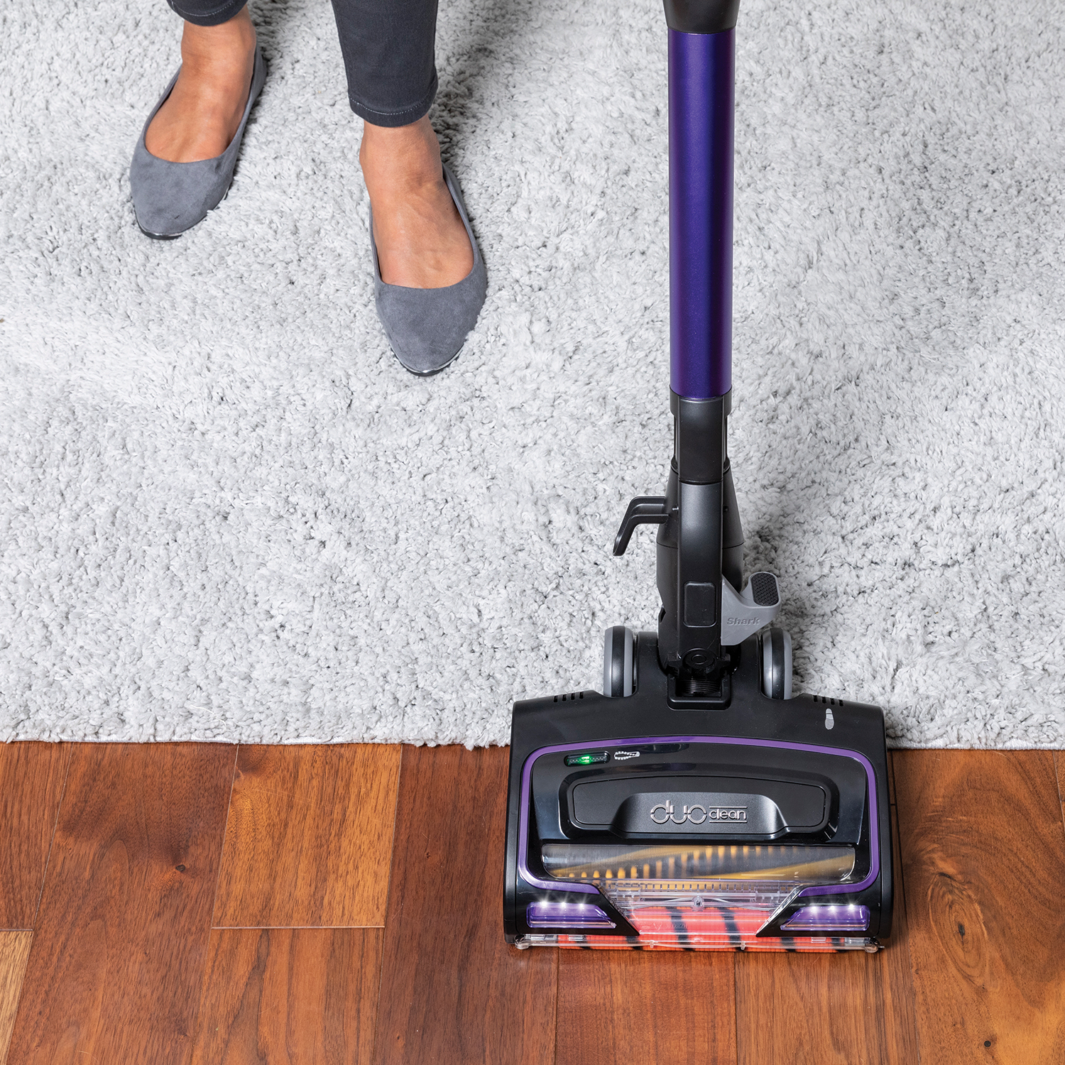 Shark HZ500UK Anti Hair Wrap Corded Stick Vacuum Cleaner with Flexology - Purple thumbnail image