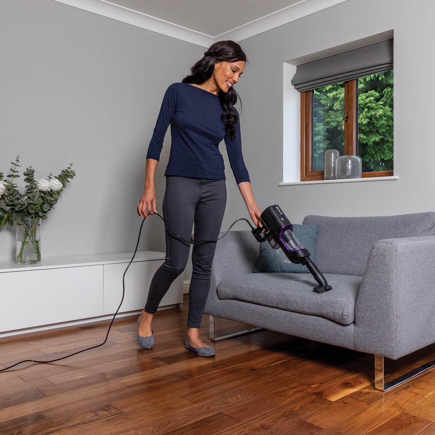 Shark HZ500UK Anti Hair Wrap Corded Stick Vacuum Cleaner with Flexology - Purple thumbnail image