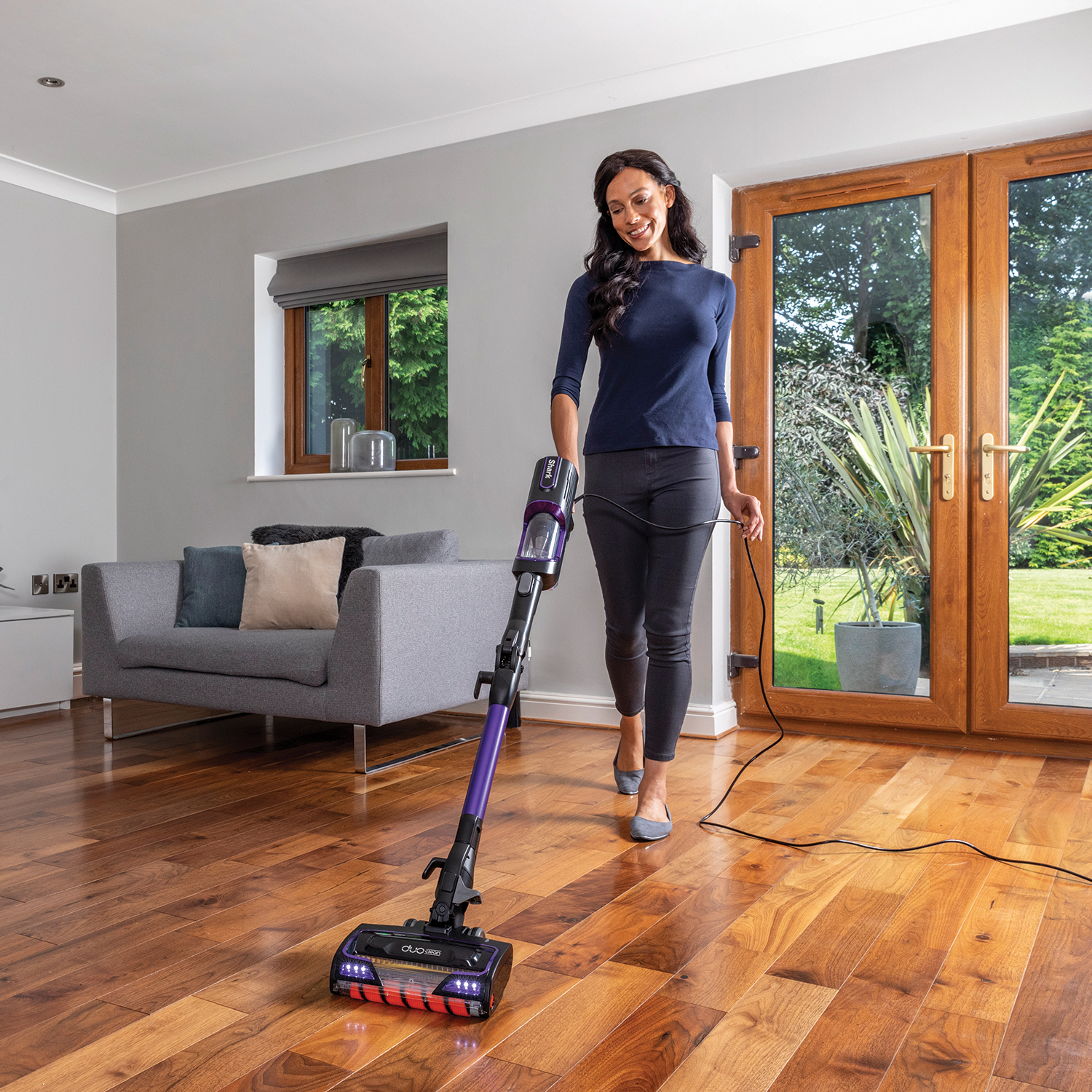 Shark HZ500UK Anti Hair Wrap Corded Stick Vacuum Cleaner with Flexology - Purple thumbnail image