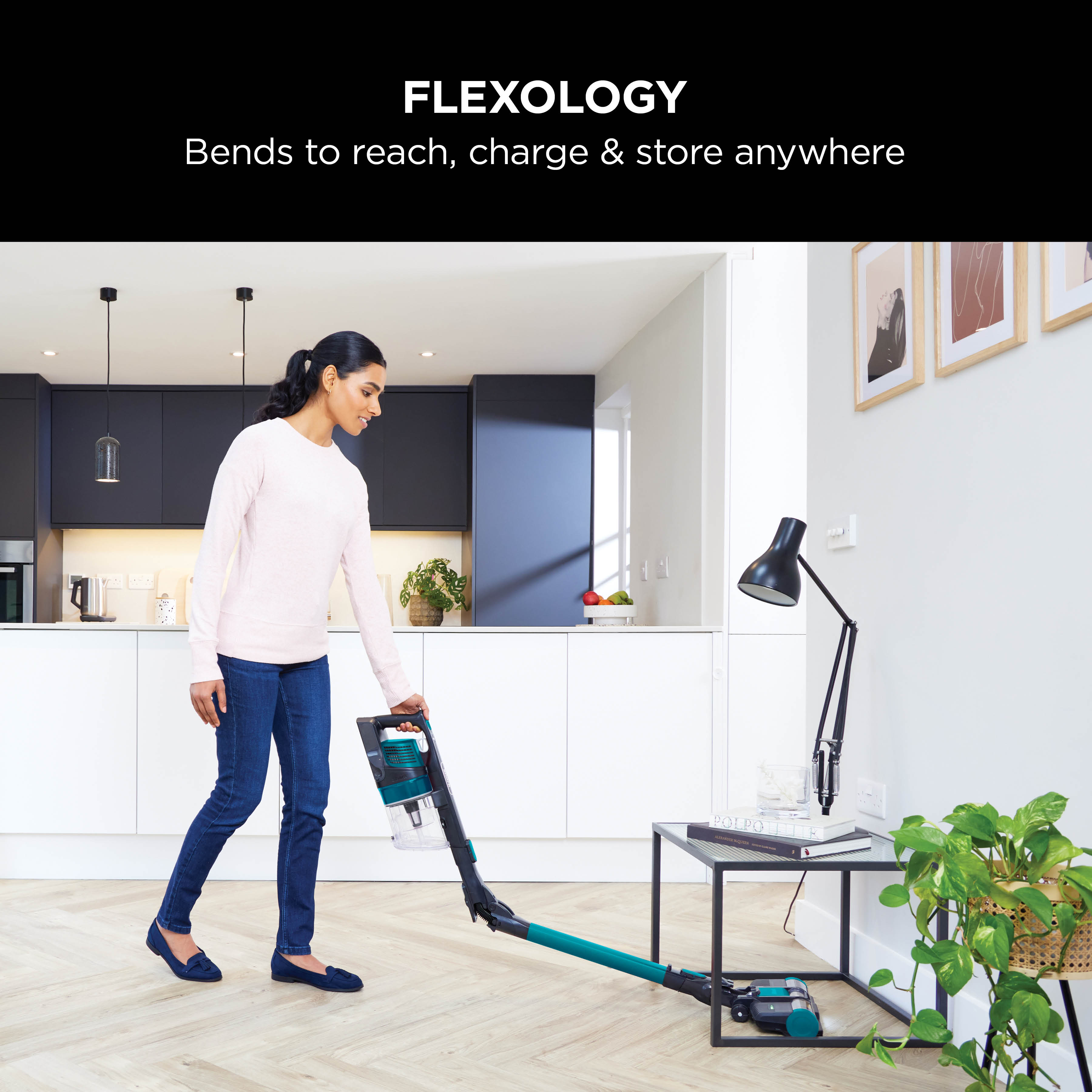 Shark IZ252UKT Cordless Stick Vacuum Cleaner - Pet Model - 80 Minutes Run Time - Blue thumbnail image