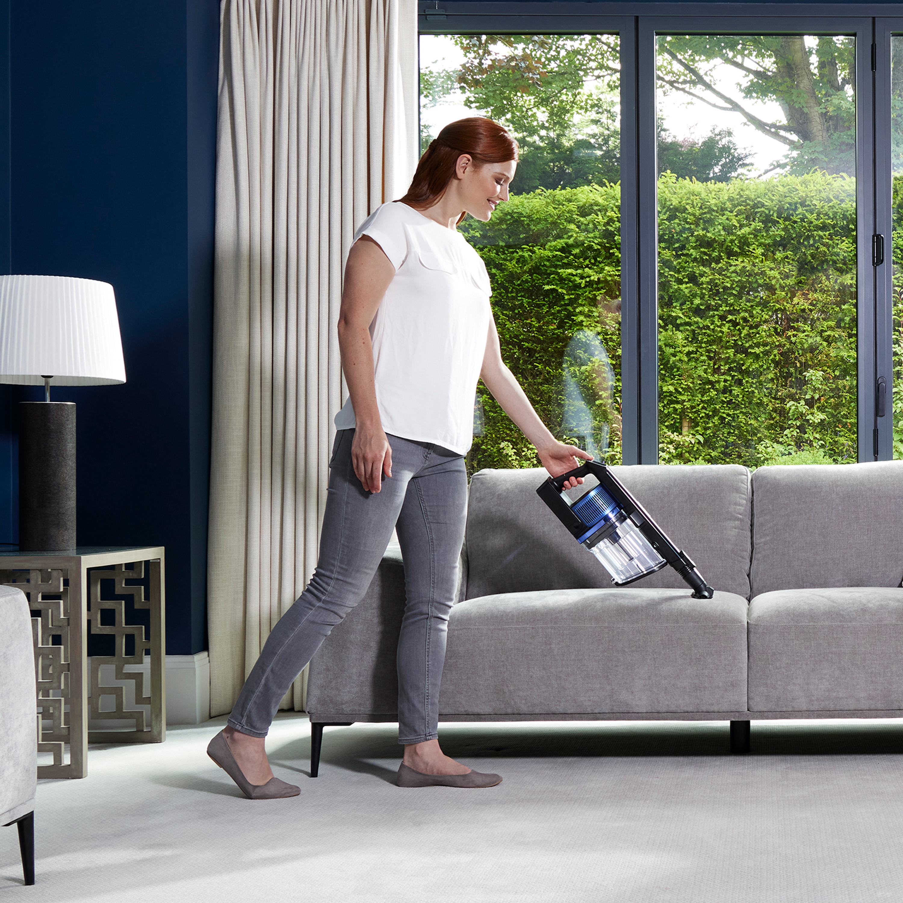 Shark IZ320UKT Anti Hair Wrap Cordless Stick Vacuum Cleaner with PowerFins Flexology & TruePet 120 Minute Run Time - Sapphire thumbnail image