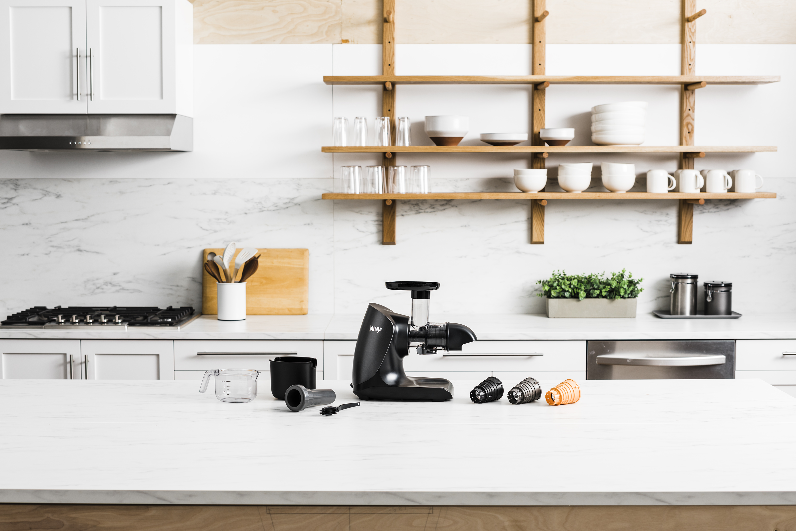 Ninja JC100UK Cold Press Juicer - Grey/Black thumbnail image