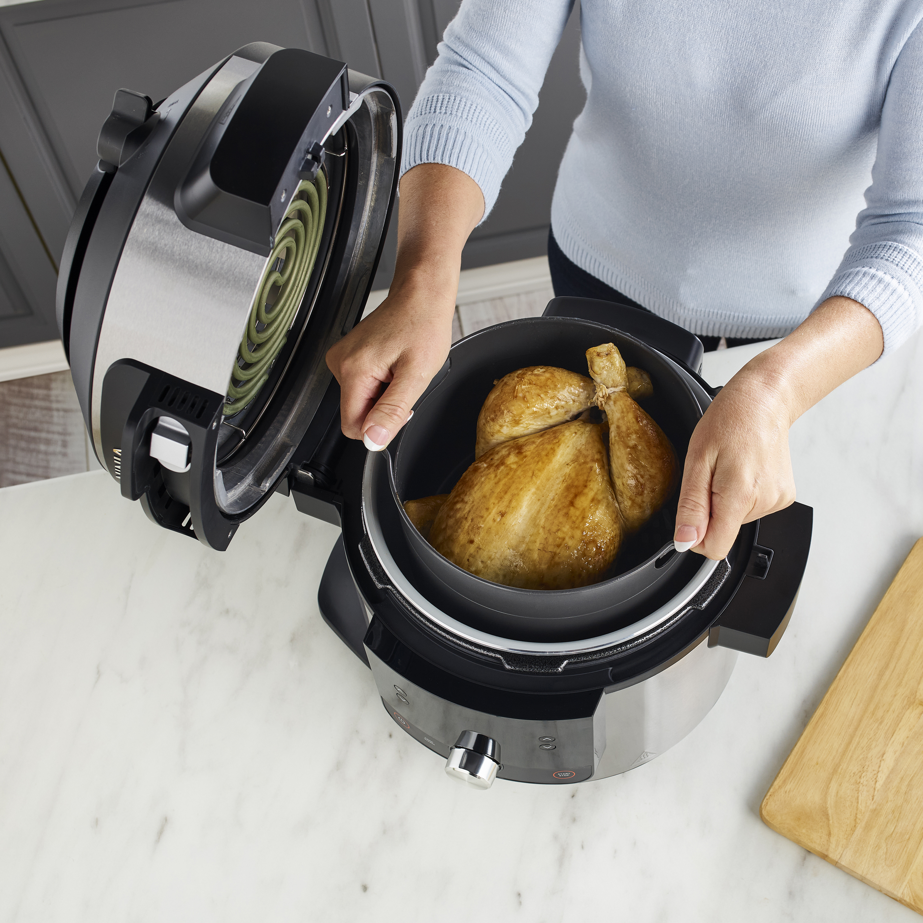 Ninja OL650UK 7.5L 14-In-1 One Lid Multi Cooker - Black / Stainless Steel thumbnail image