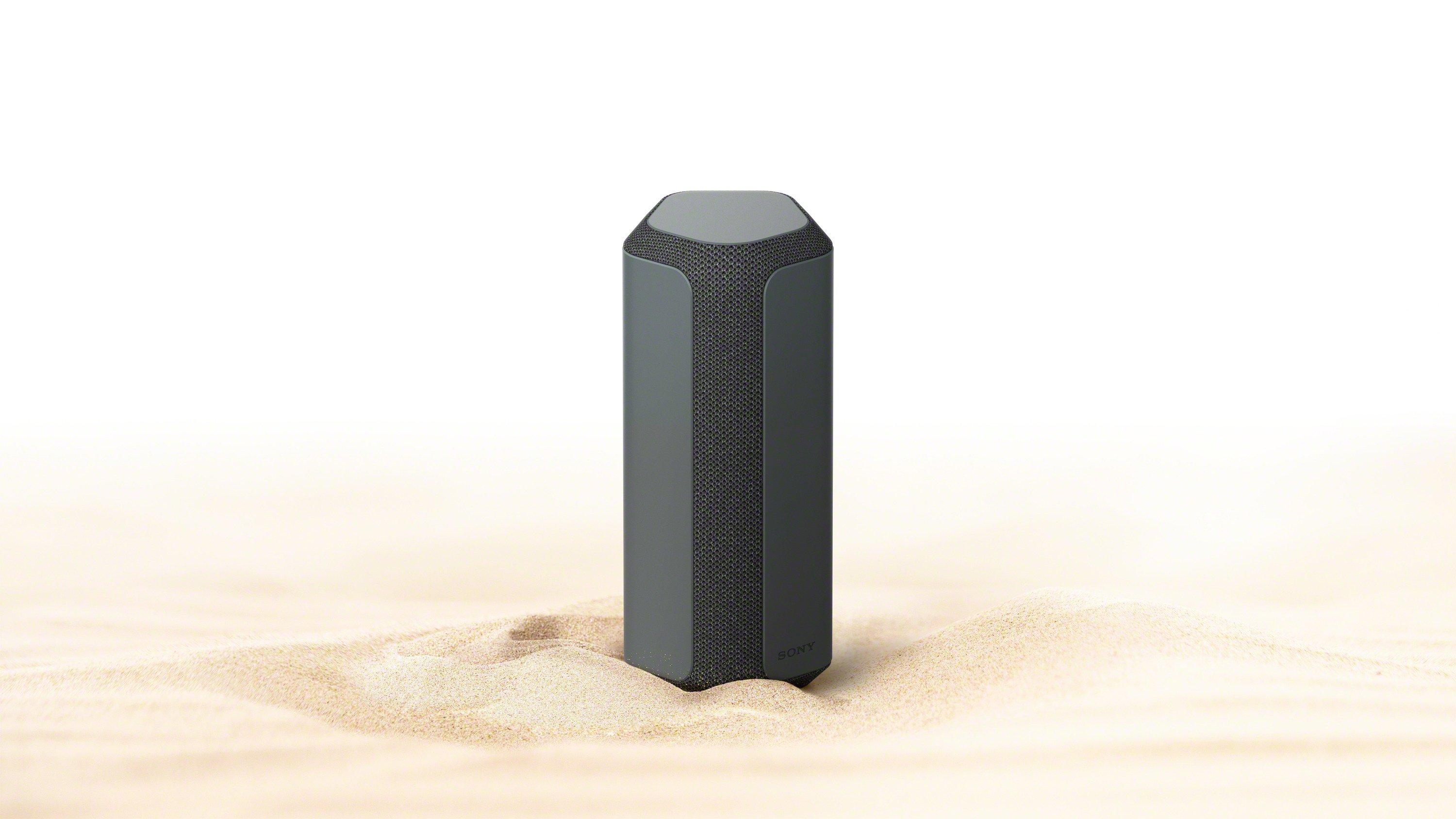 Sony SRSXE200B_CE7 wireless speaker thumbnail image