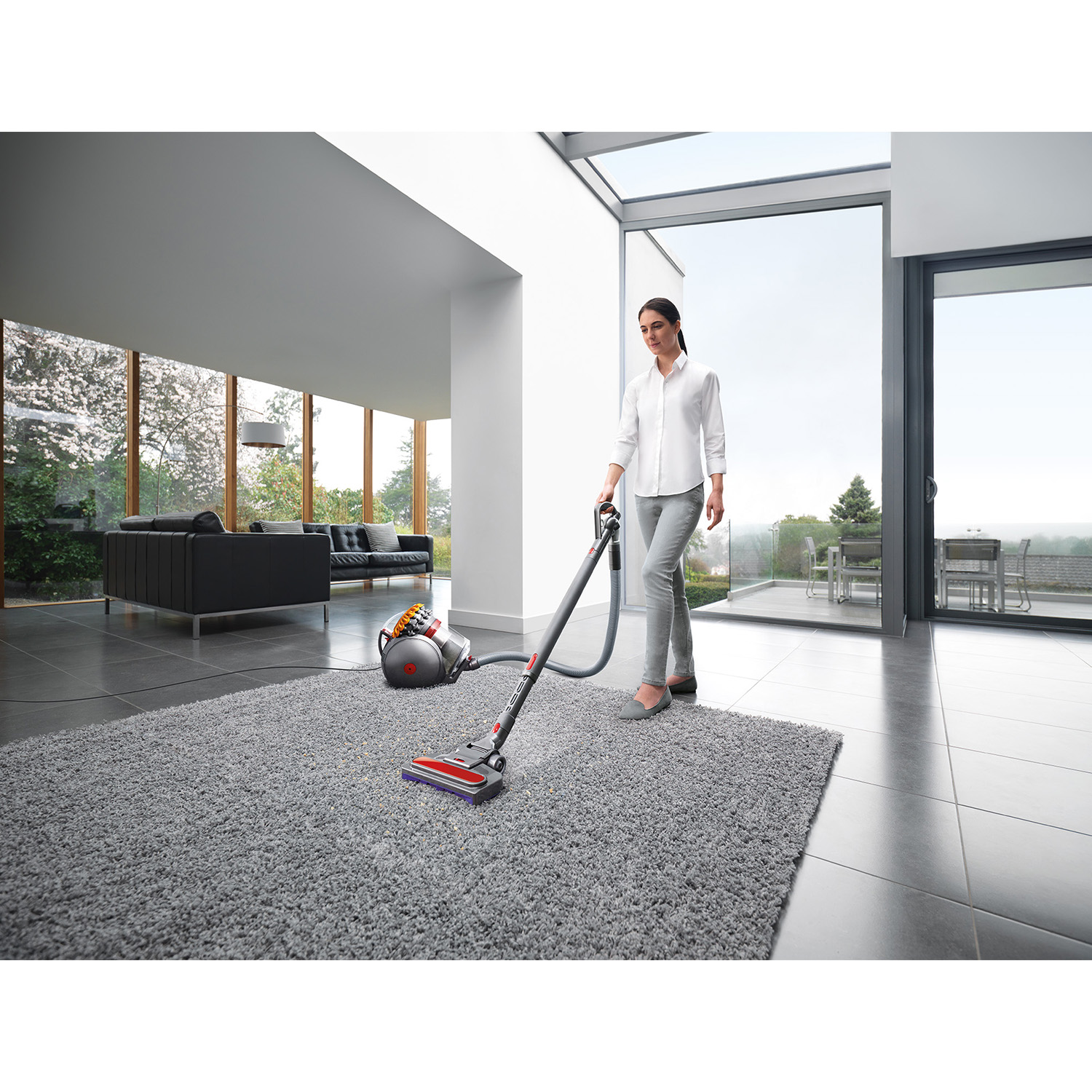 Dyson BIGBALLMULTIFL2 Cylinder Vacuum Cleaner thumbnail image