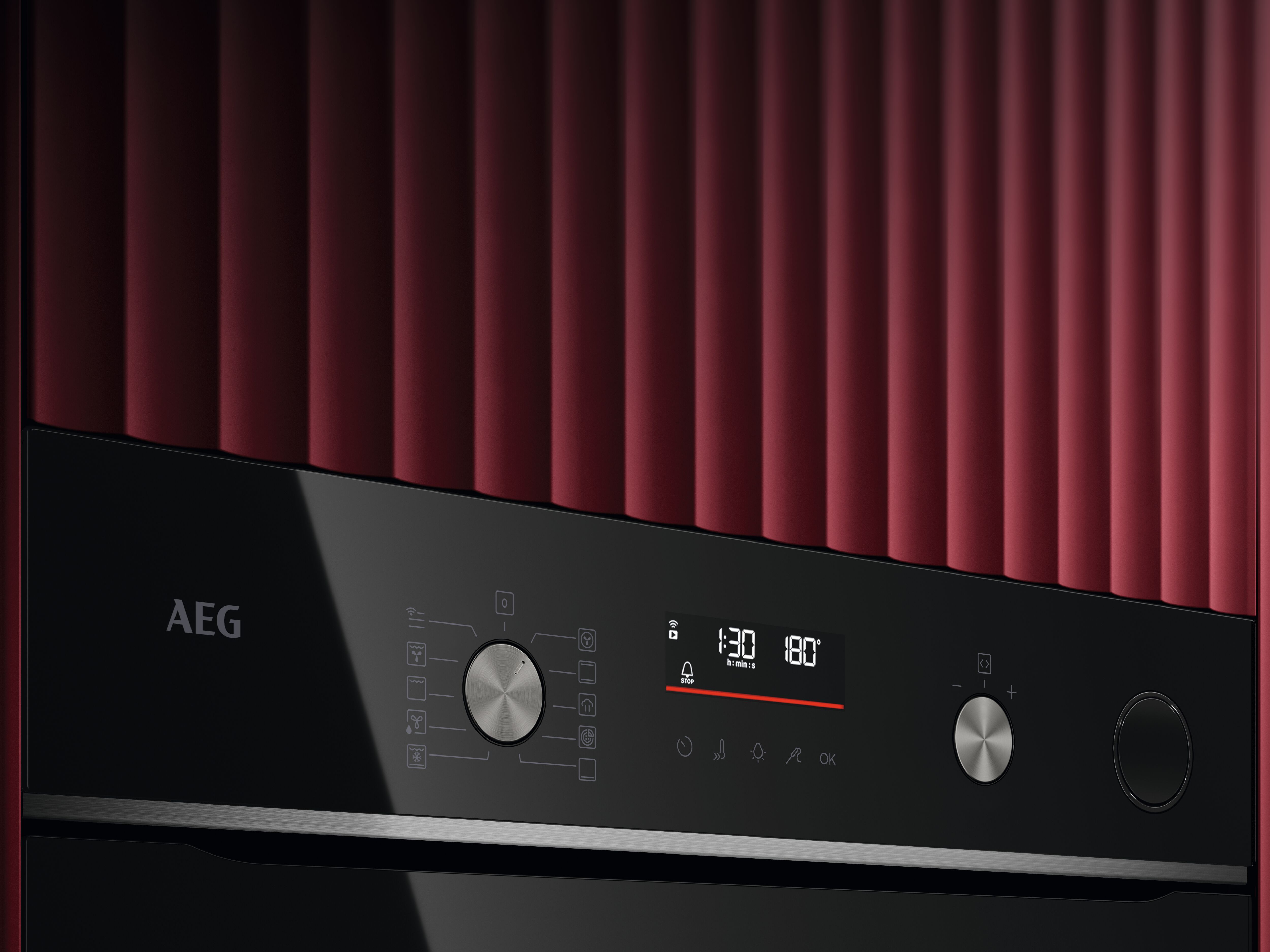 AEG GR6PB52FSB 59.6cm Built In Electric Single Oven - Gloss Black with Steel Trim thumbnail image