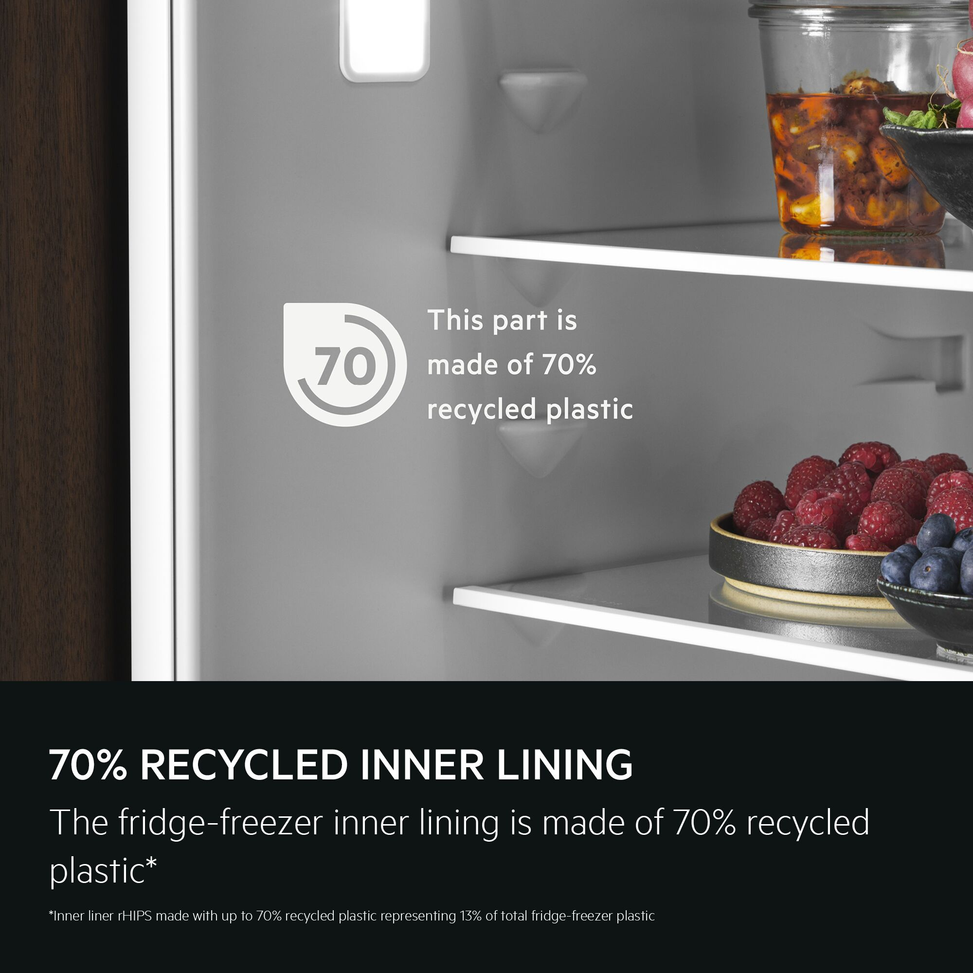 AEG NSC7N18ZES 54.6cm 70/30 Built In Frost Free Fridge Freezer thumbnail image