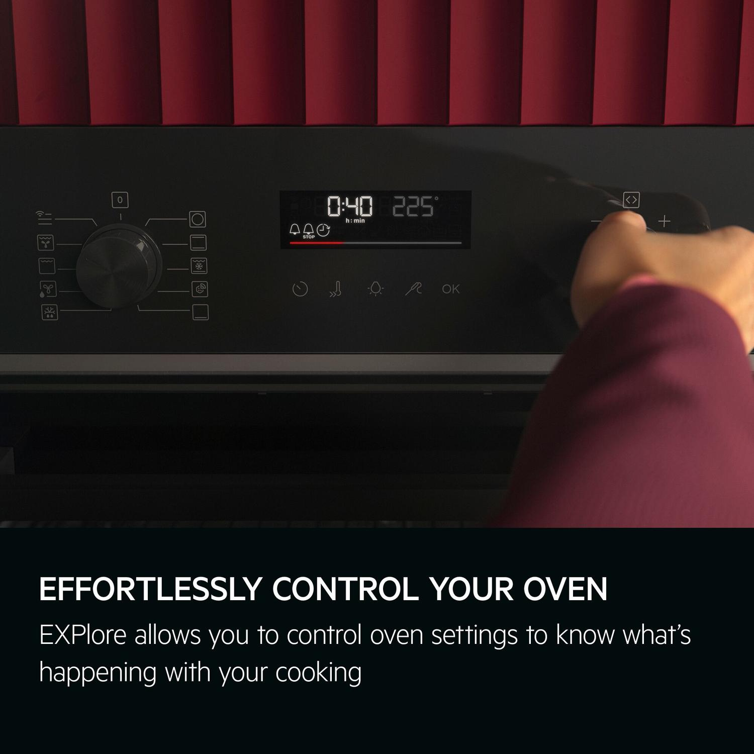 AEG OU5PB40XK 59.6cm Built In Electric Single Oven - Black thumbnail image