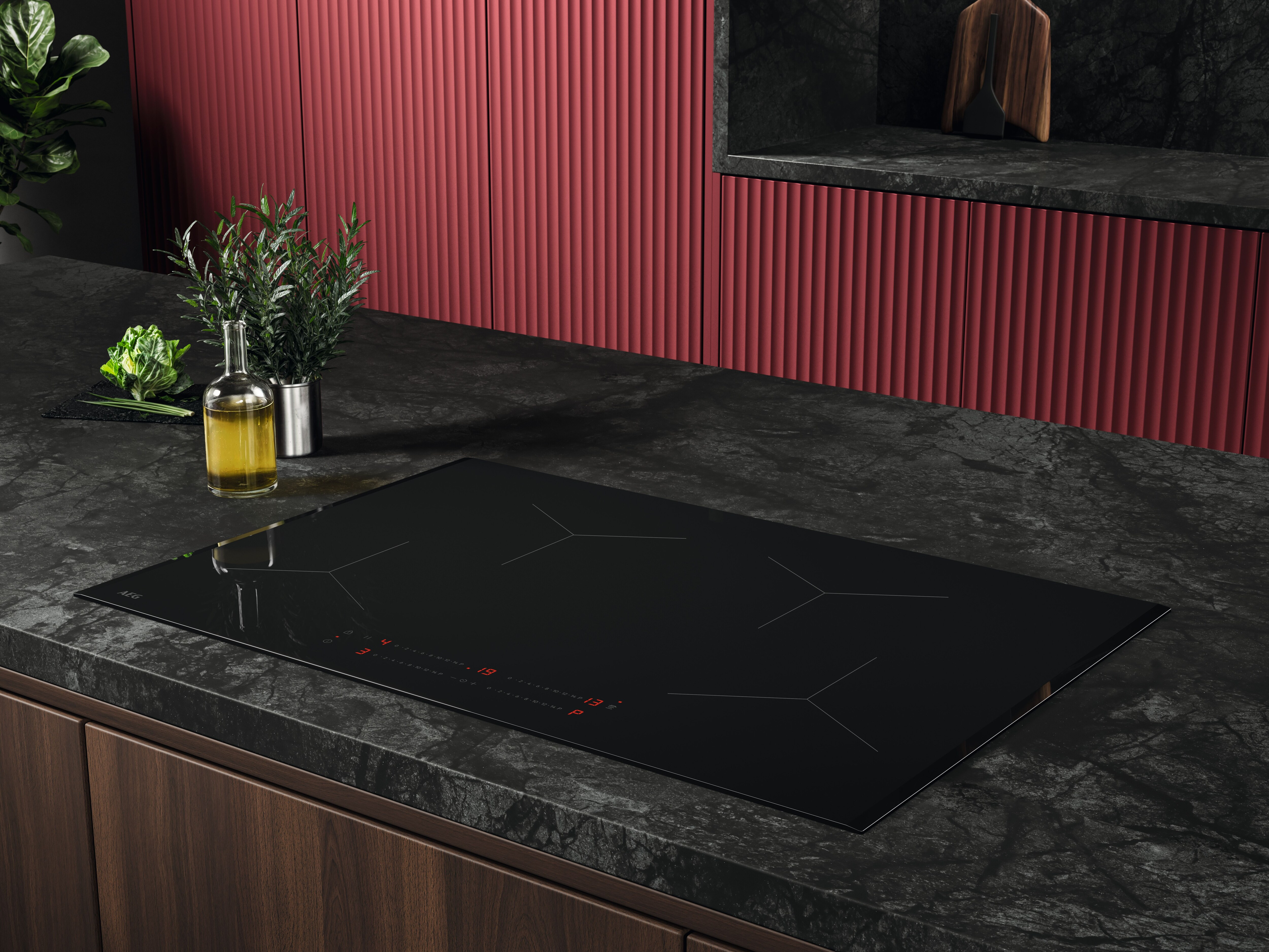 AEG SO84IA00FB 78cm Induction Hob - Black thumbnail image