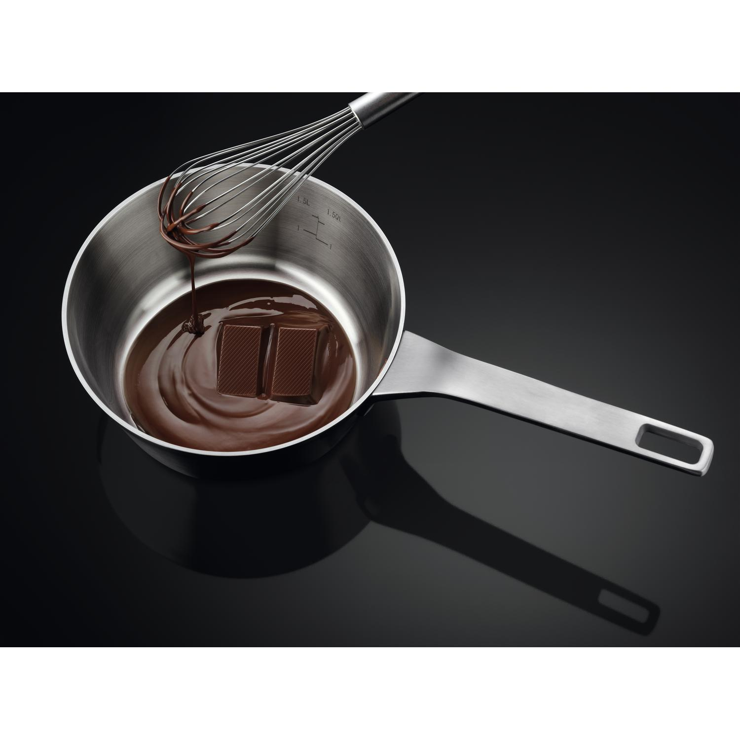 AEG TN64IA00XB 57.6cm Induction Hob  thumbnail image