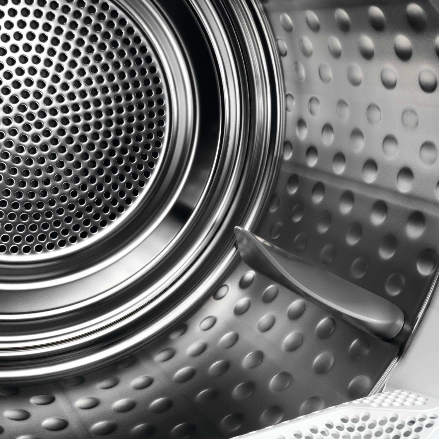 AEG TR718L2B 8kg Heat Pump Tumble Dryer - White thumbnail image
