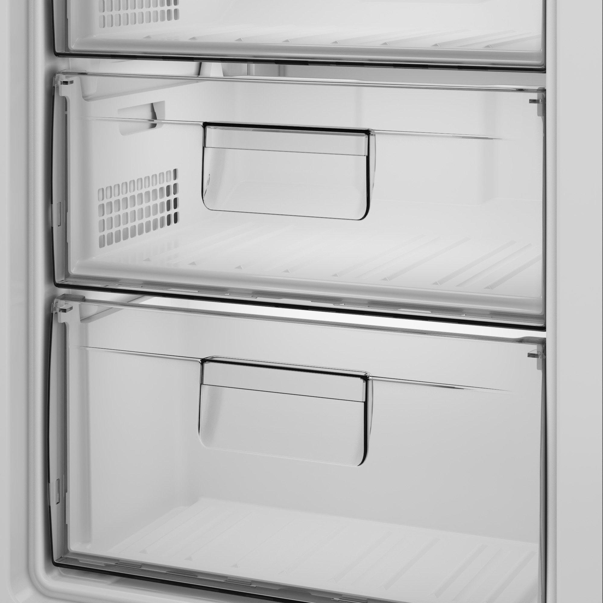 Blomberg FNM4671P Frost Free Tall Freezer thumbnail image
