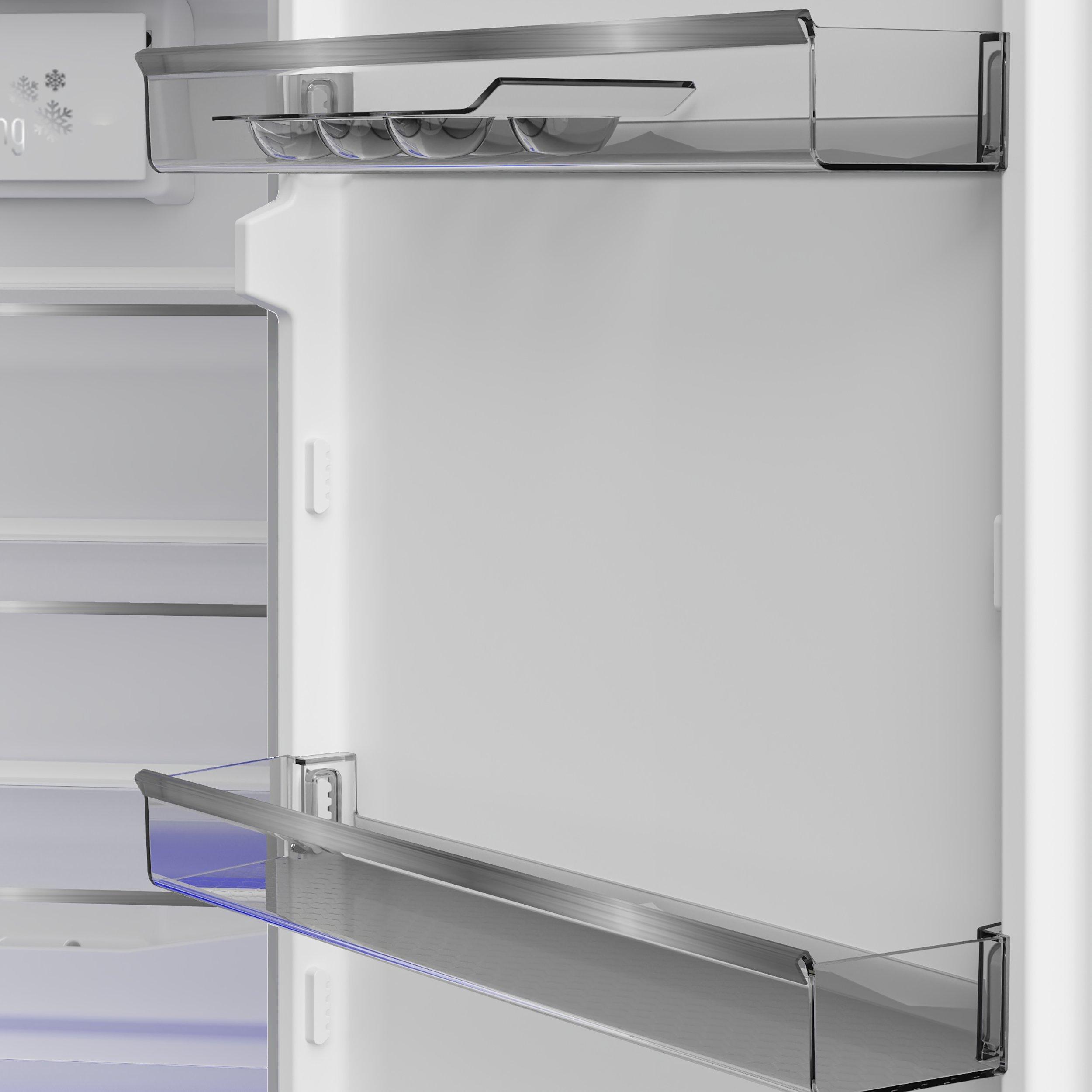 Blomberg KGM4574V VitaminCare+ 50/50 Frost Free Fridge Freezer thumbnail image