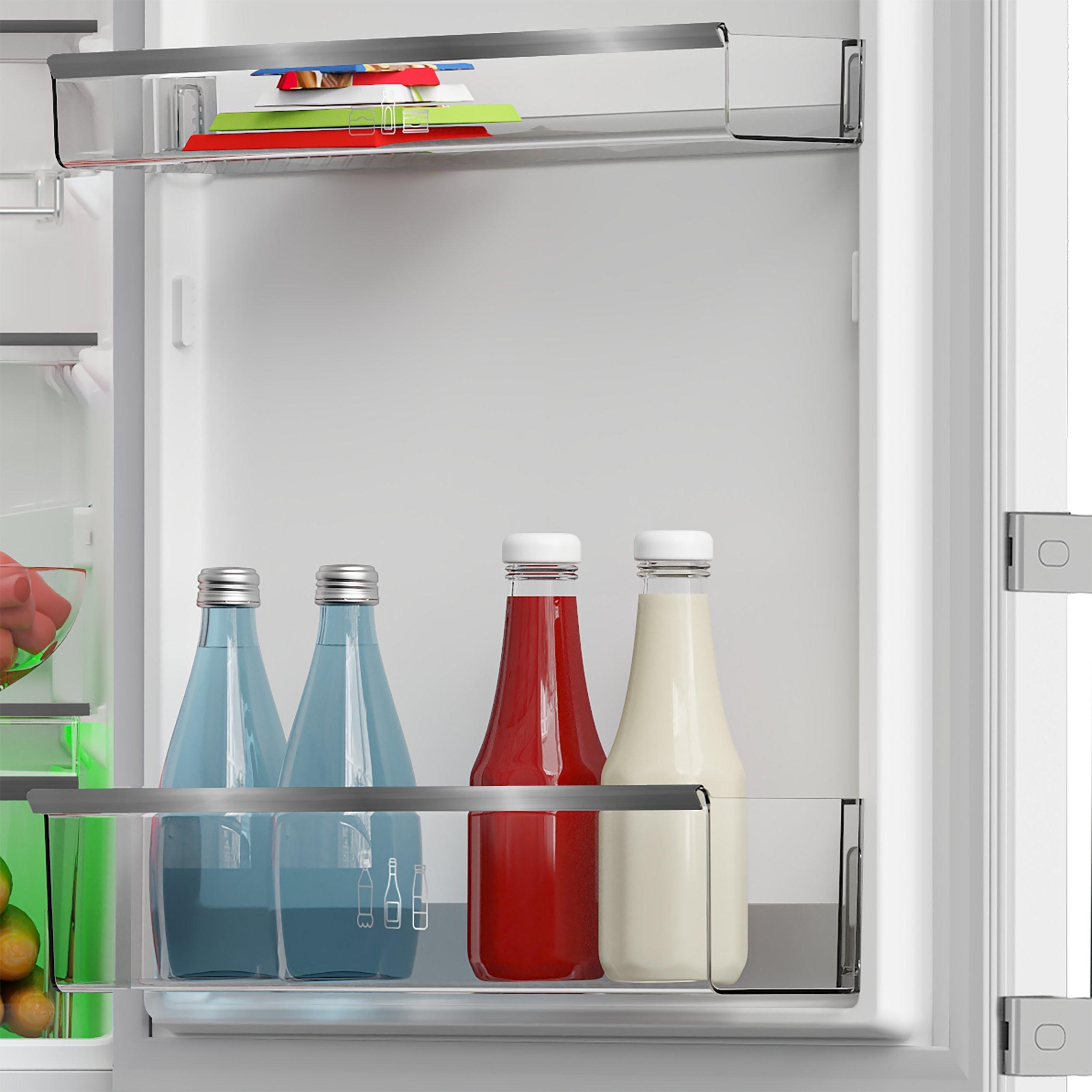 Blomberg KGM4574V VitaminCare+ 50/50 Frost Free Fridge Freezer thumbnail image