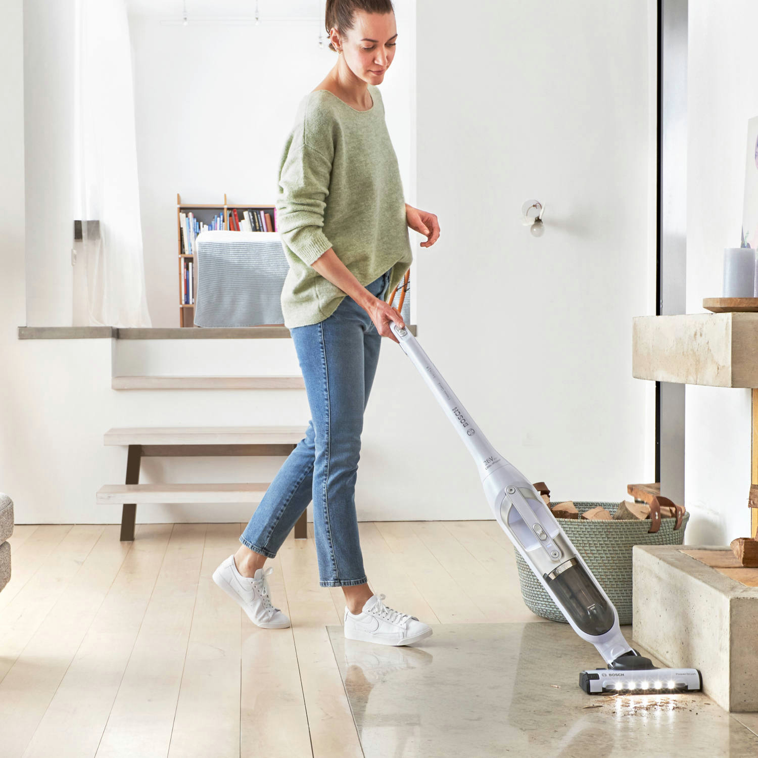 Bosch BBH3280GB Cordless Upright Vacuum Cleaner thumbnail image